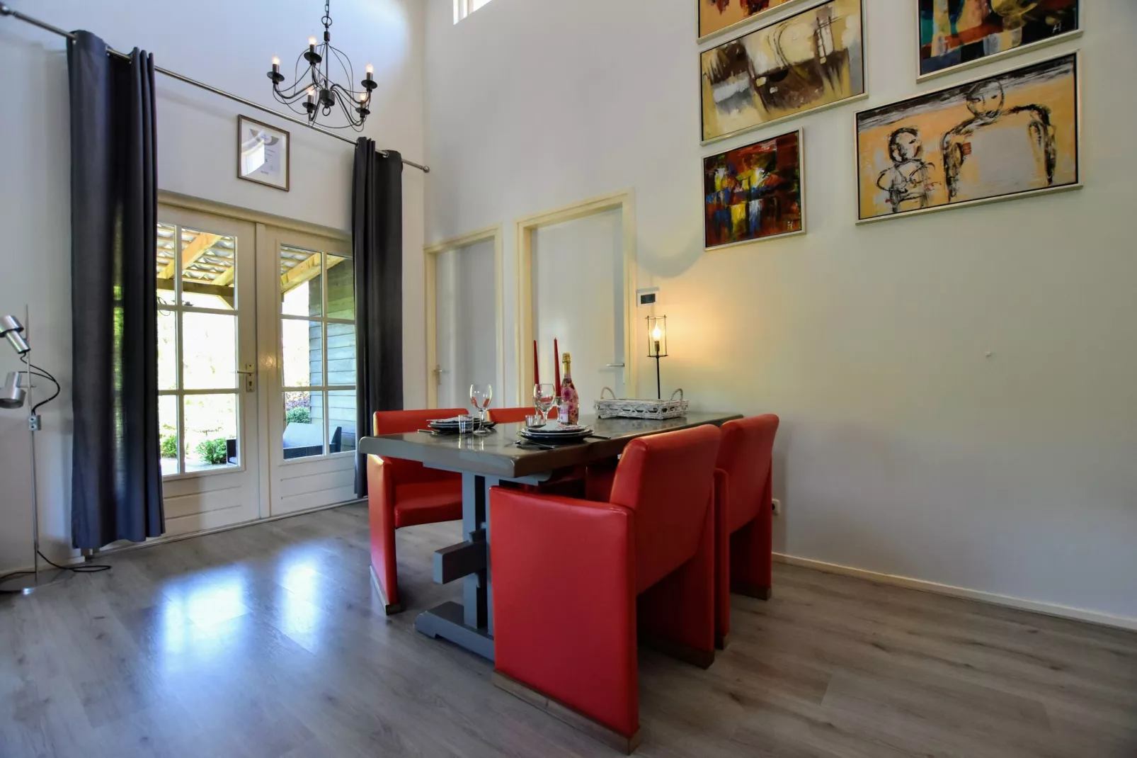 De Veluwse Vrijheid-Dining room