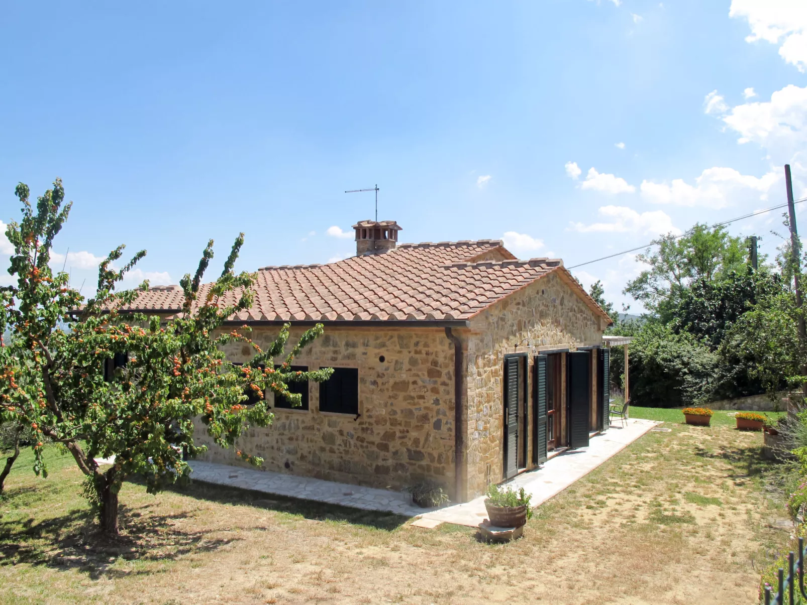 Rustico Cavernoso-Outside