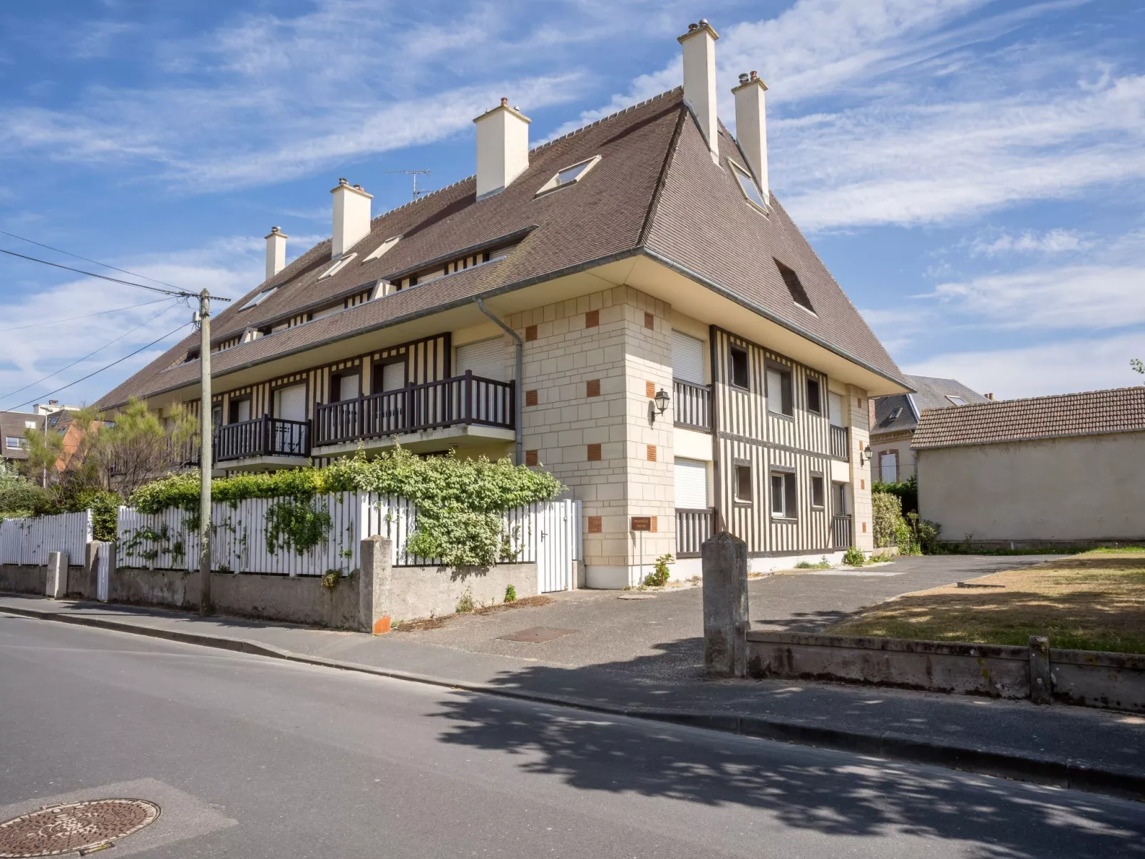 Résidence du Port-Outside