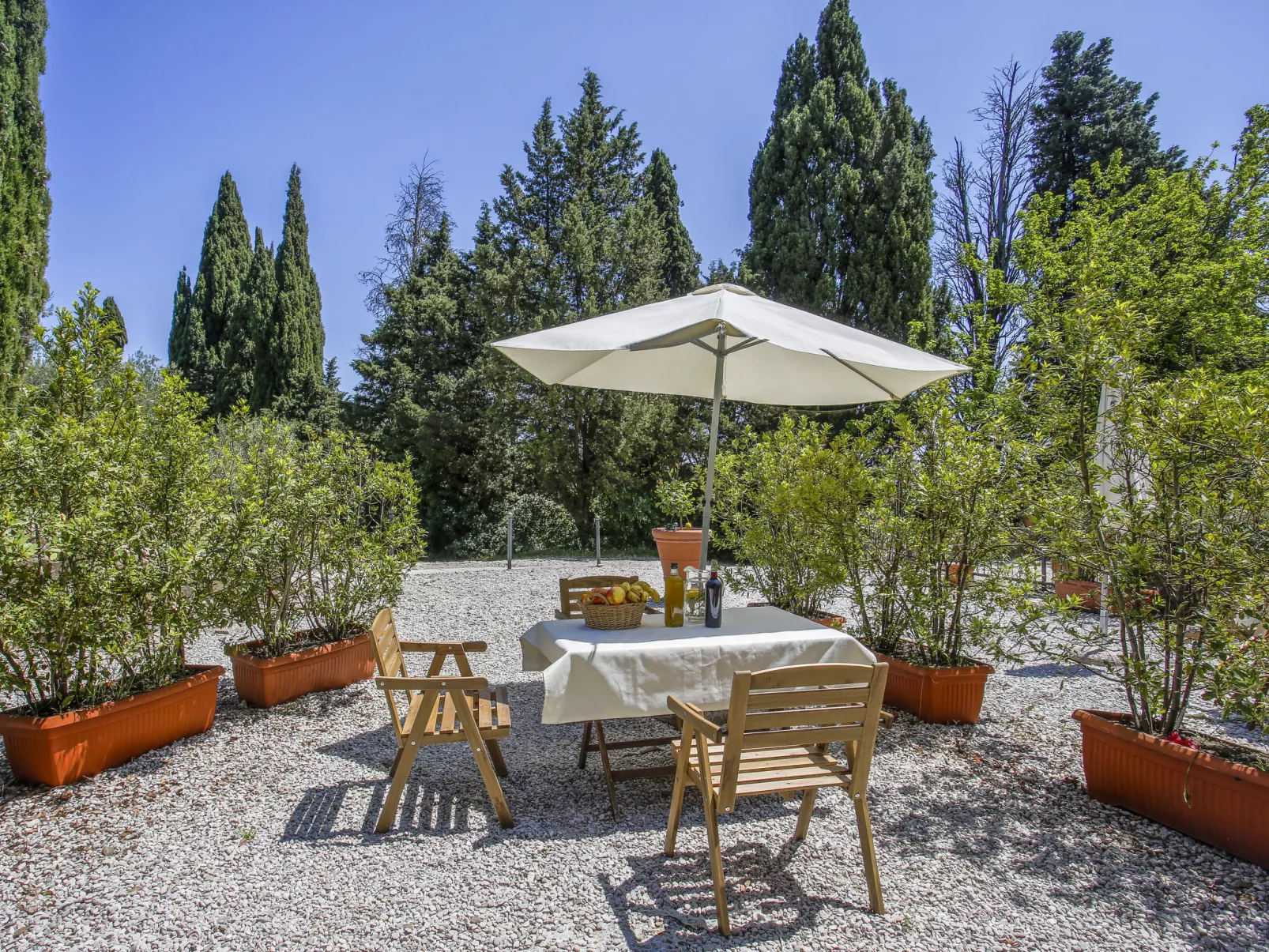 I Cipressi-Outside