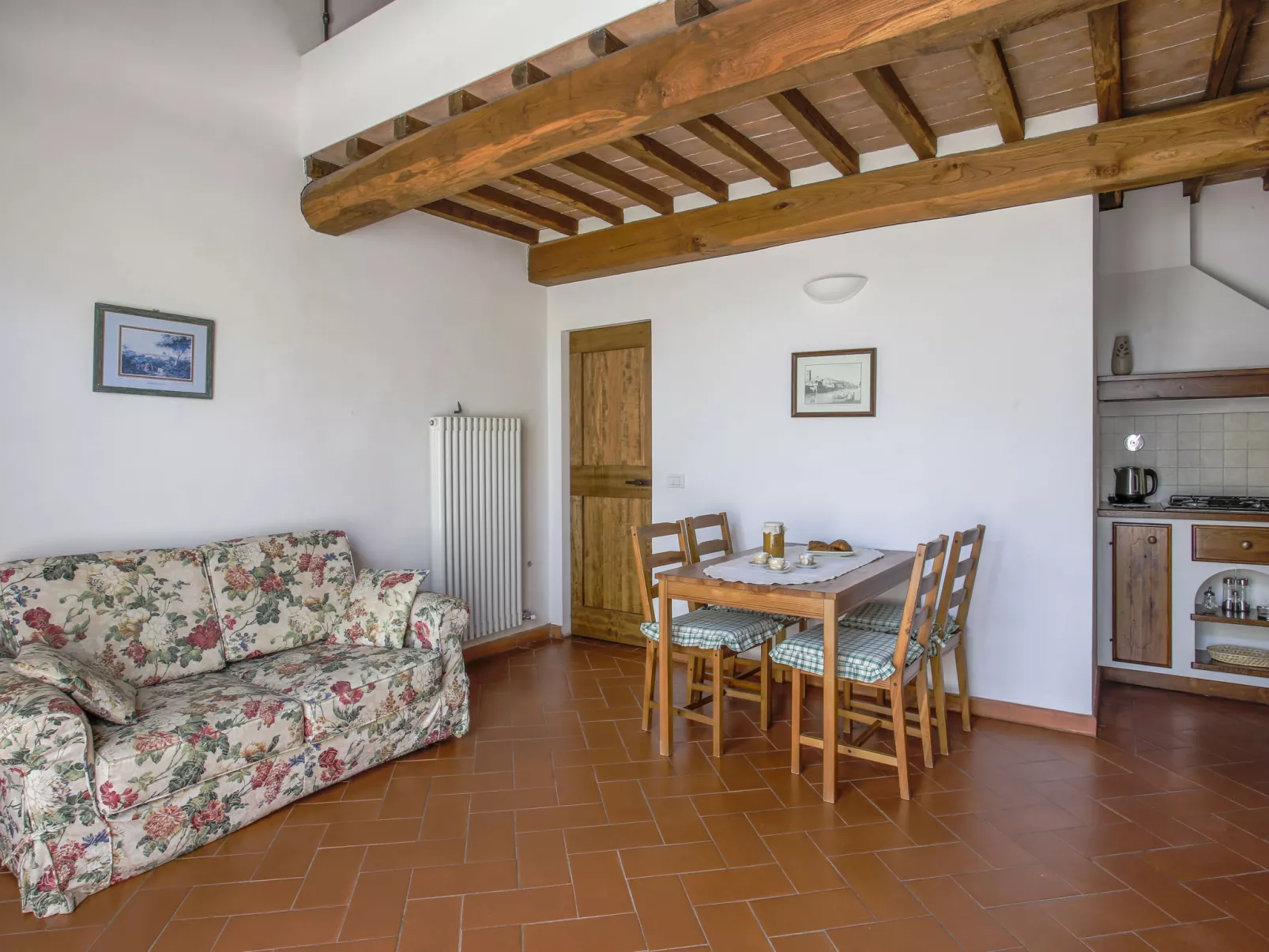 I Cipressi-Inside