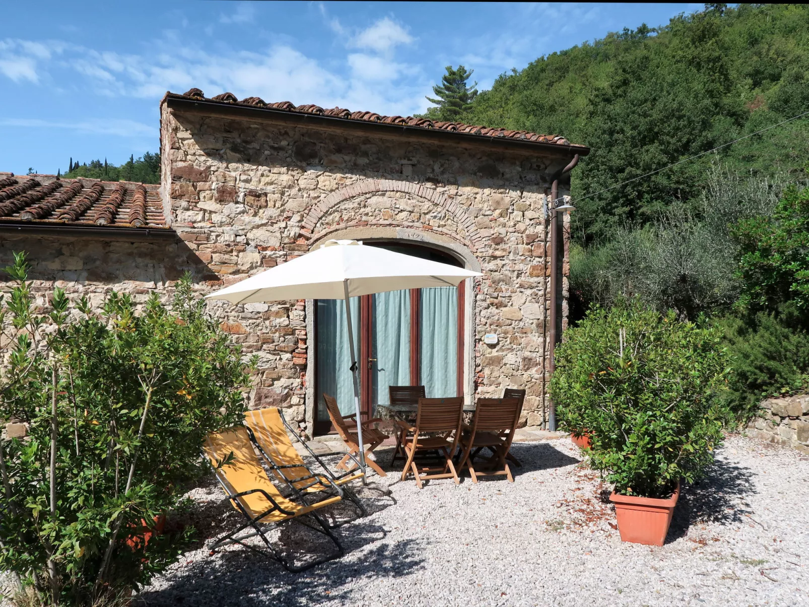 I Cipressi-Outside
