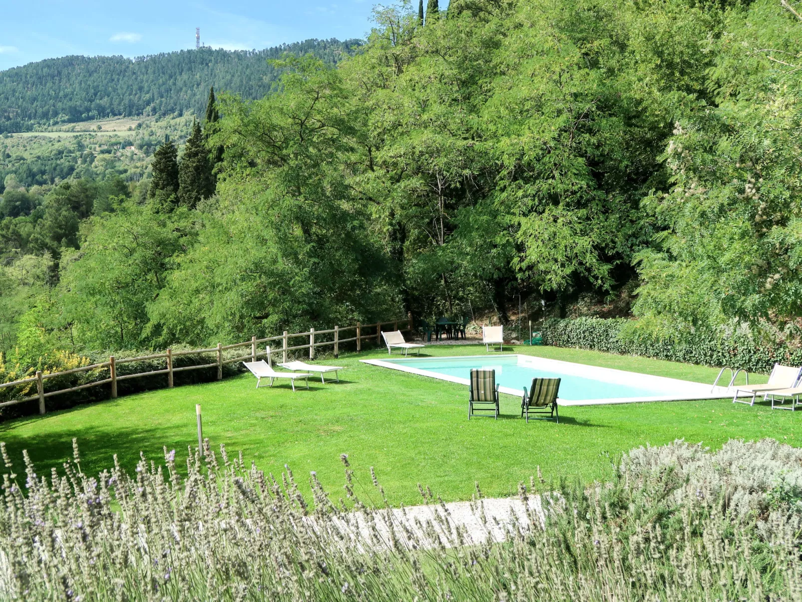 I Cipressi-Outside