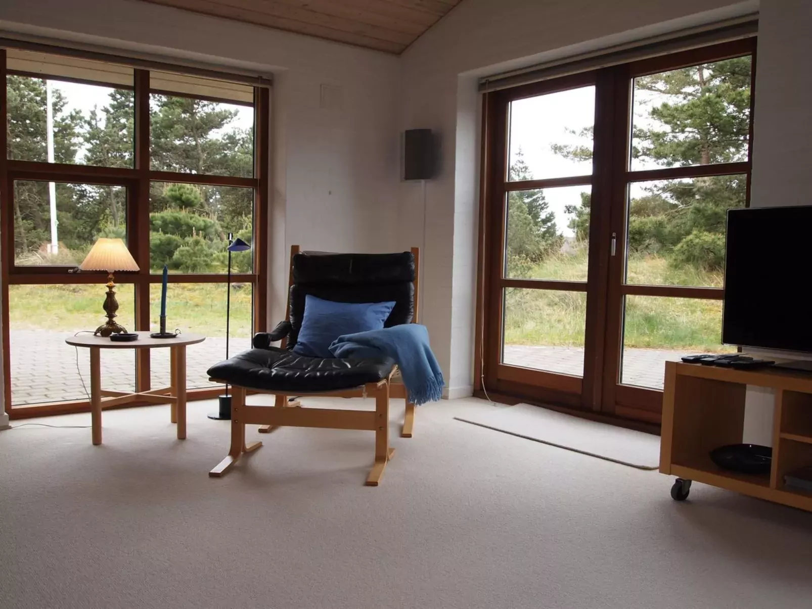 "Thormar" - 1.5km from the sea-Inside