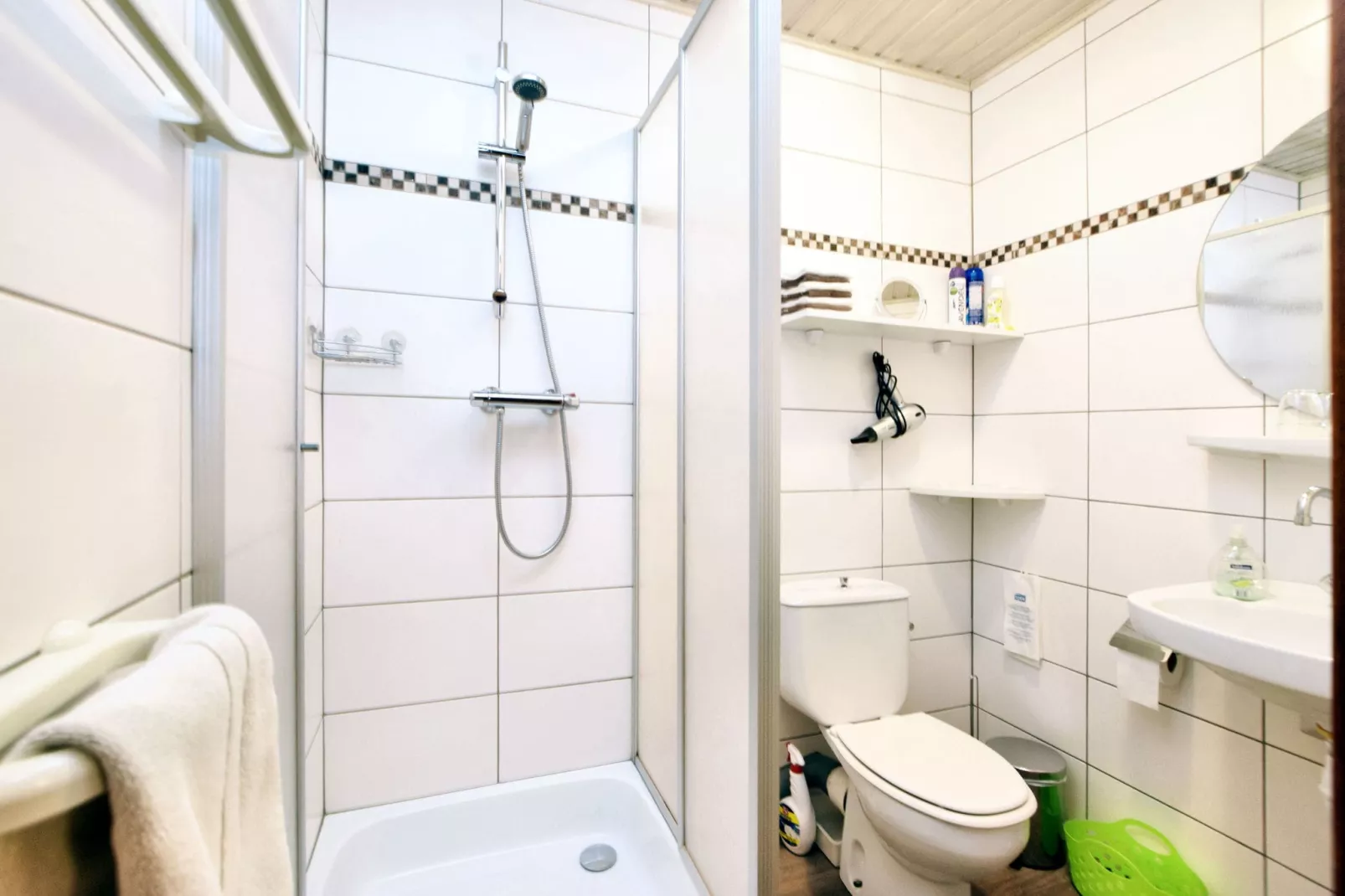 Schell-Badezimmer