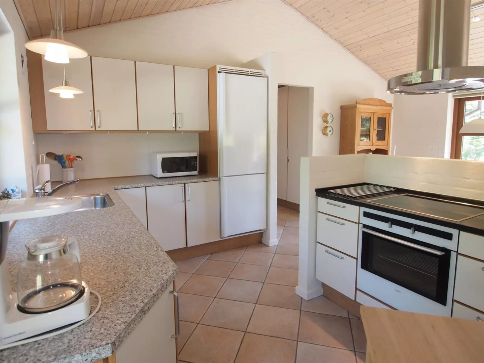 "Thormar" - 1.5km from the sea-Inside