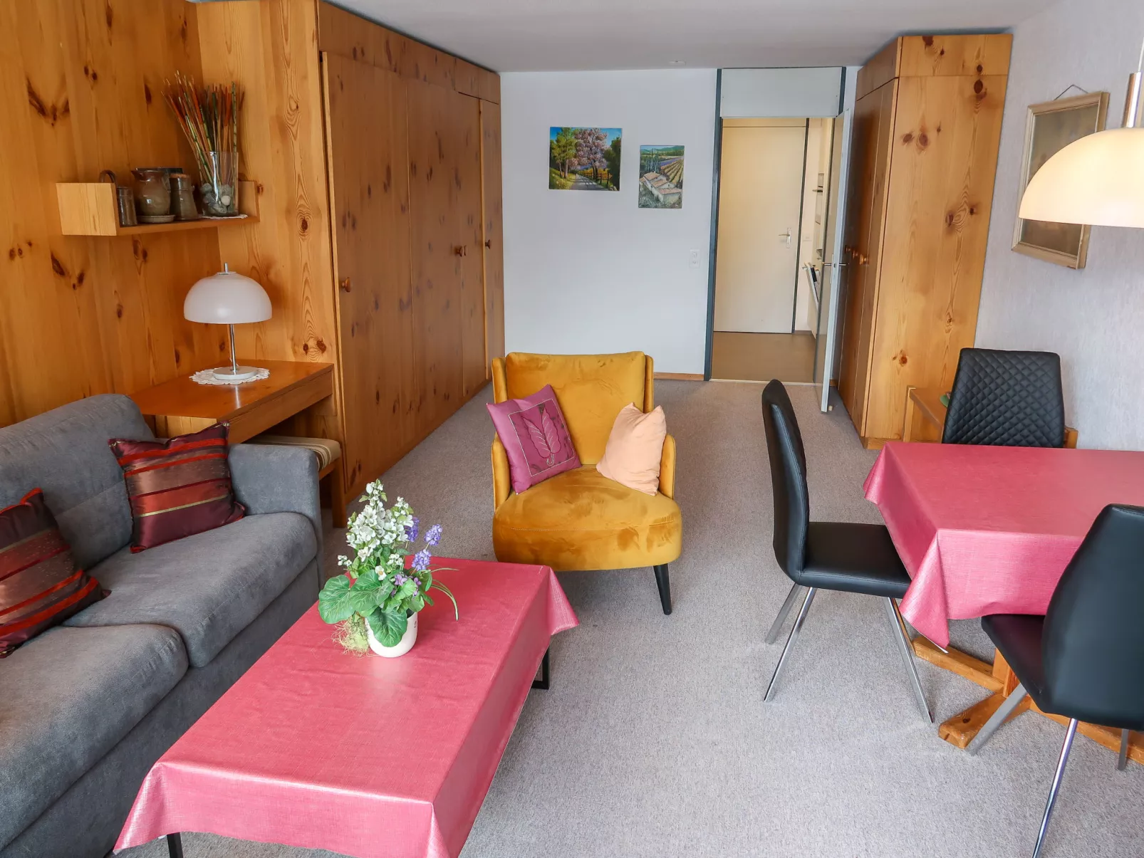 Apt B 053 - Inside