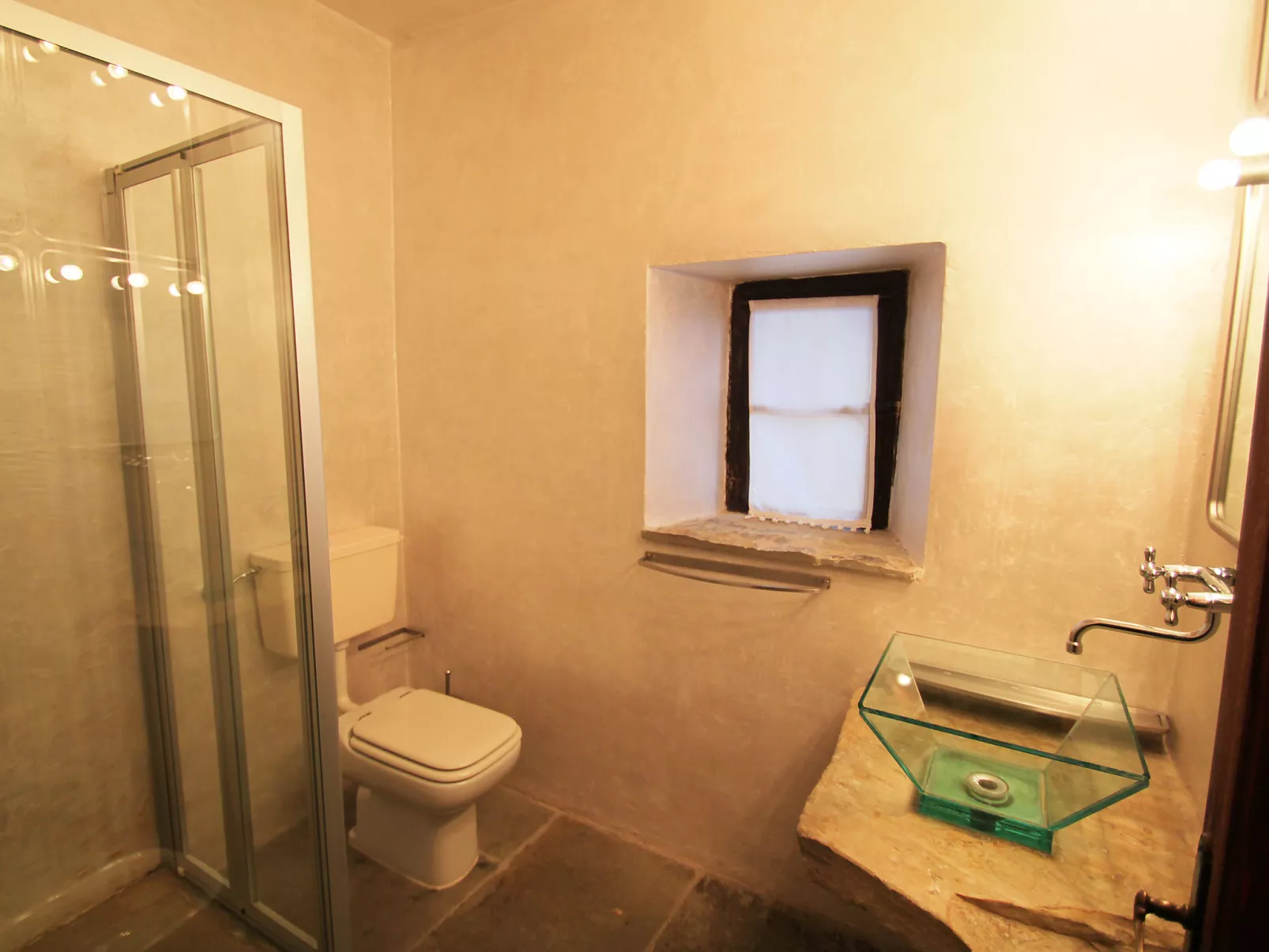 Borgo del Riondino-Inside