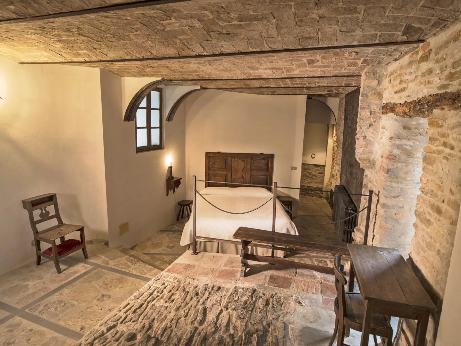 Borgo del Riondino-Inside