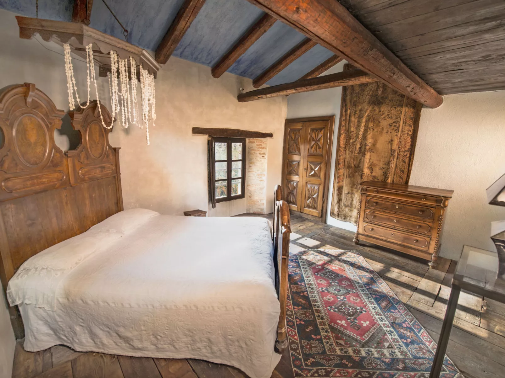 Borgo del Riondino-Inside