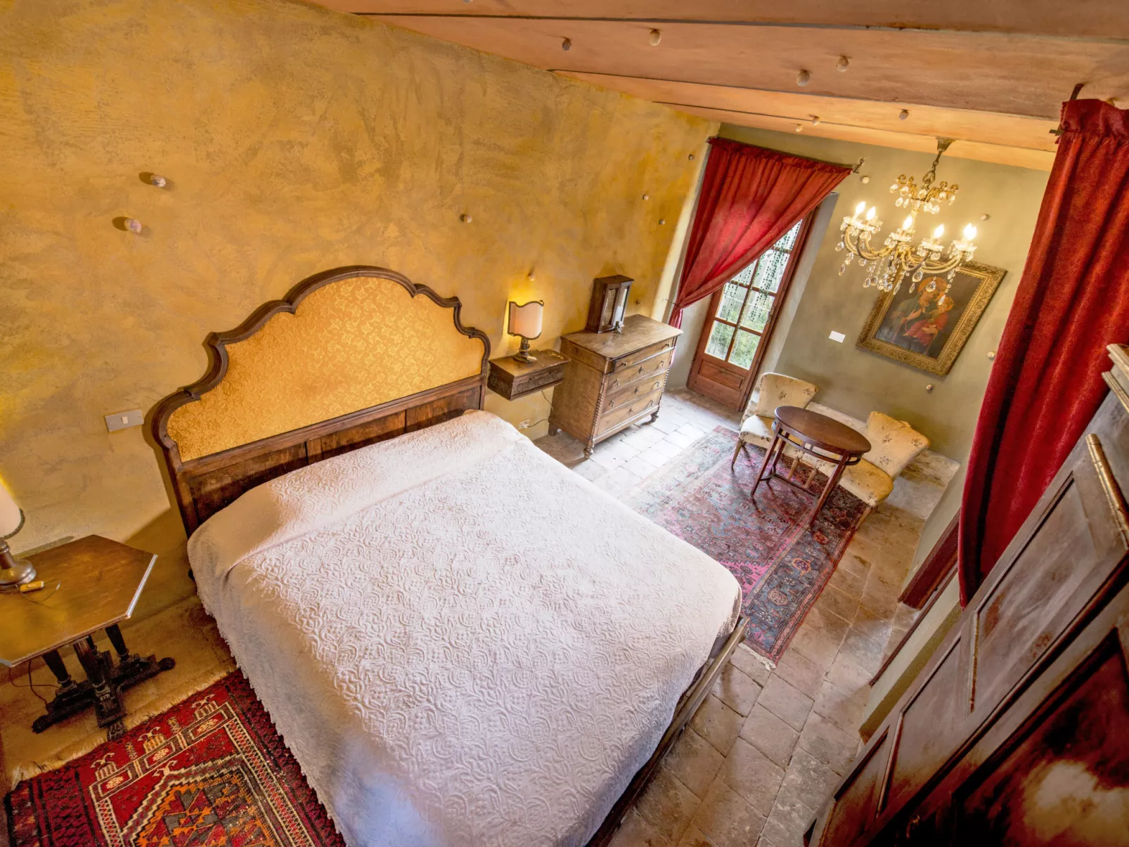 Borgo del Riondino-Inside
