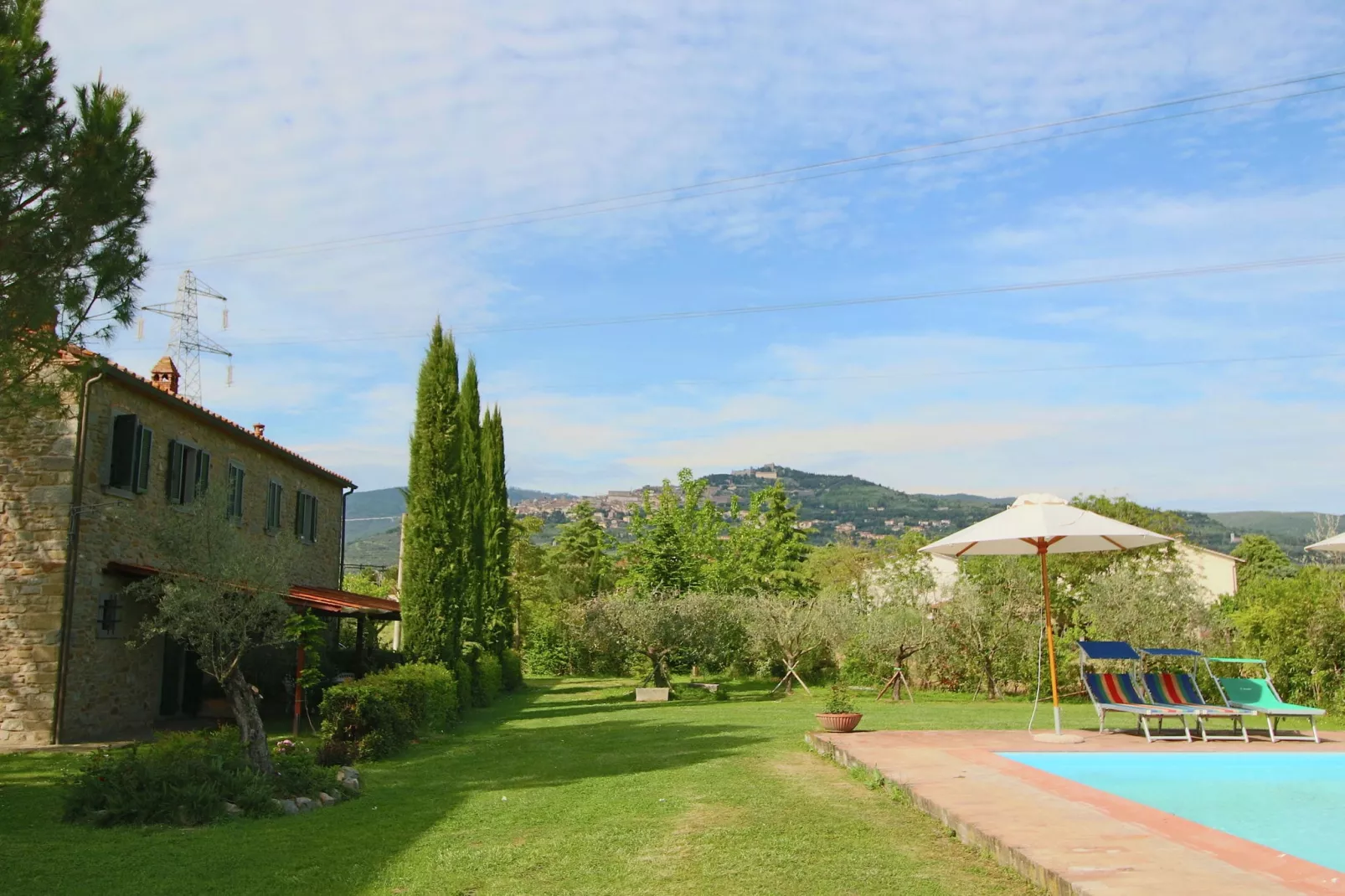 Melograno-Exterior summer