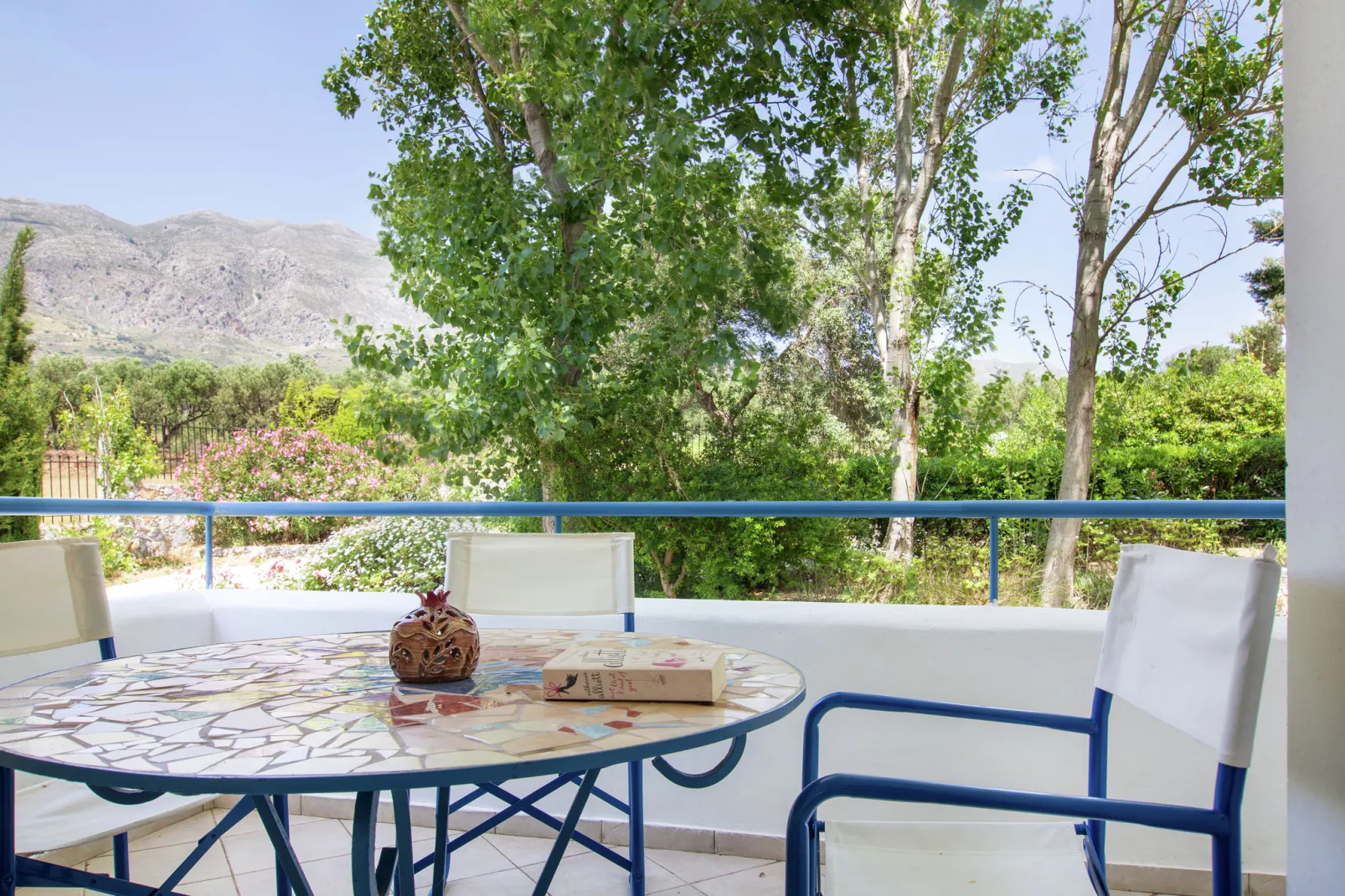 Villa Anemos-Balcon-terrasse