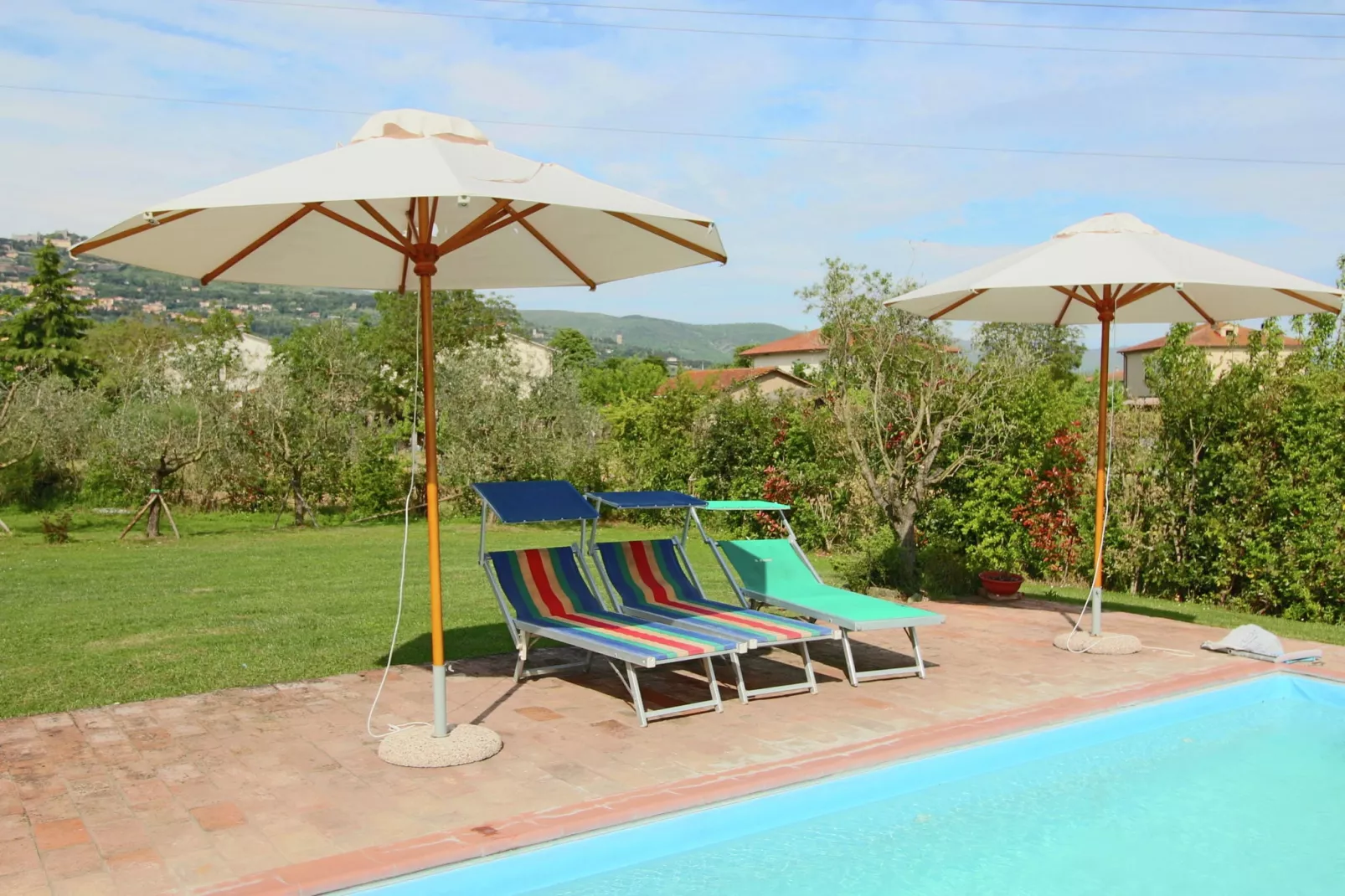 Melograno-Pool