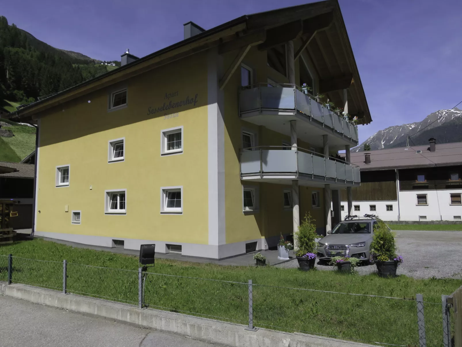 Sesselebenerhof-Dehors