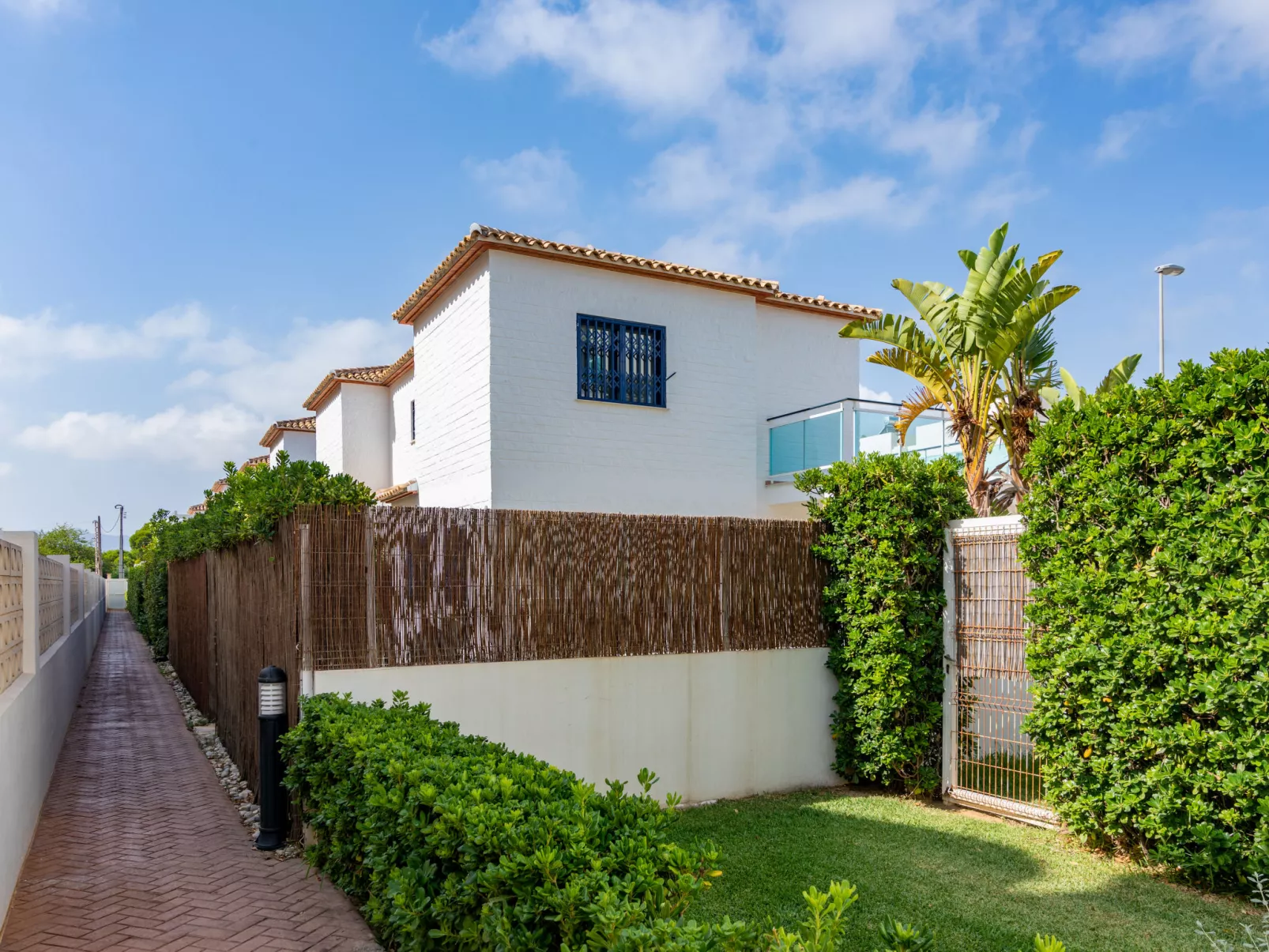 Jardines de Denia V-Outside