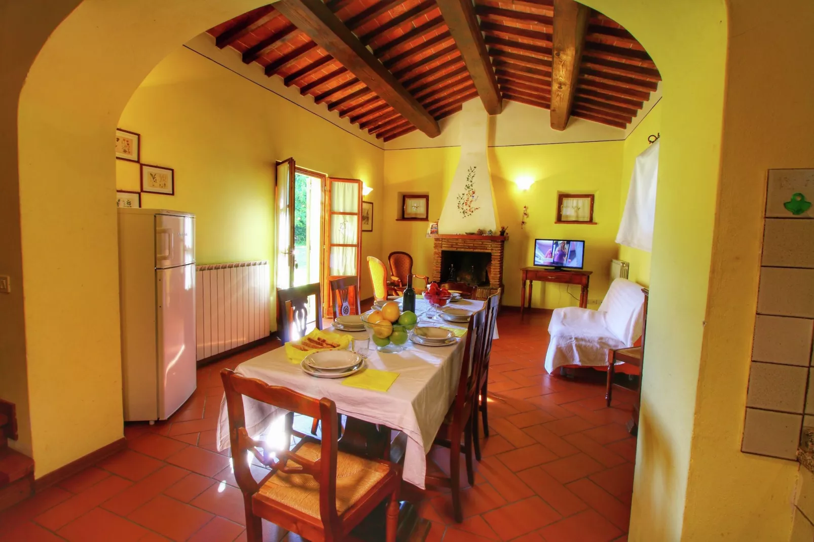 Melograno-Dining room