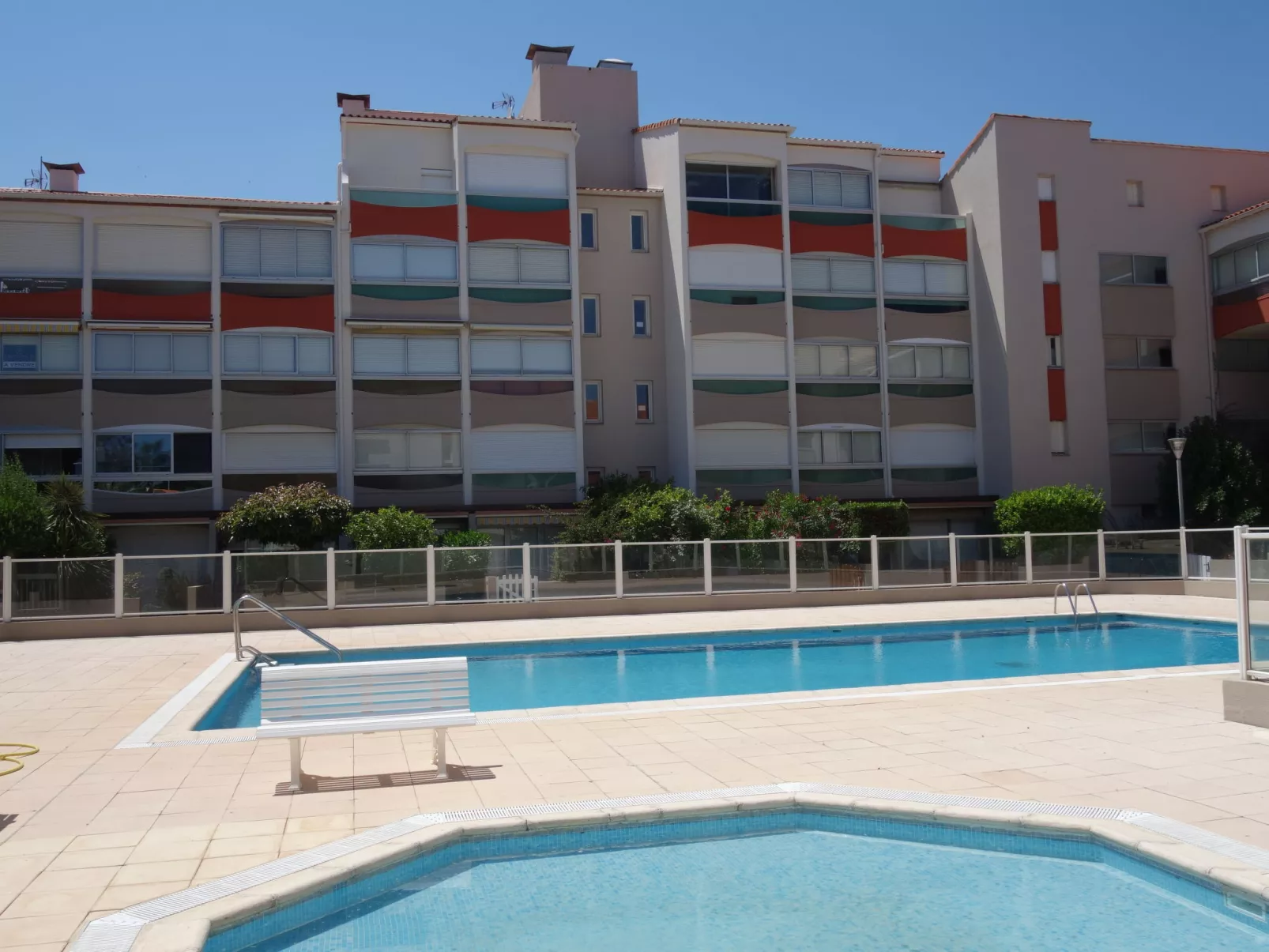 Les Golfes Clairs-Dehors