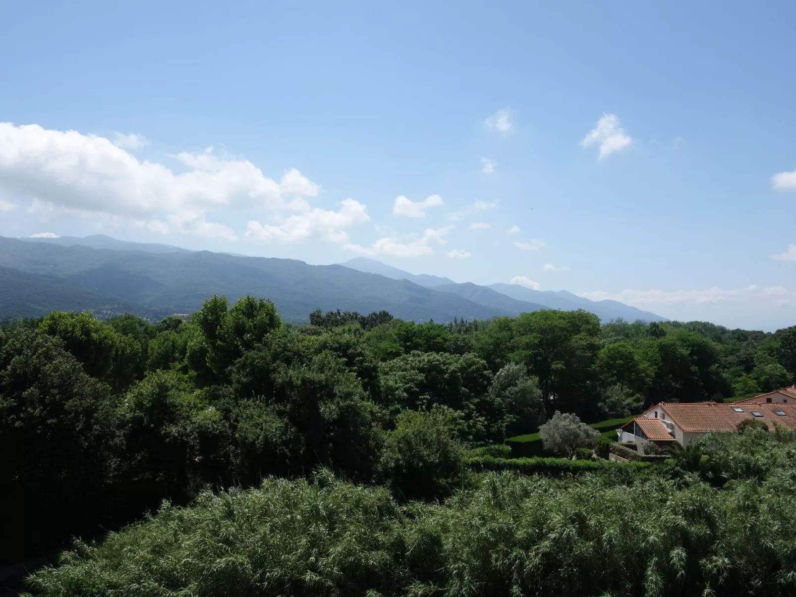 Les Golfes Clairs-Dehors