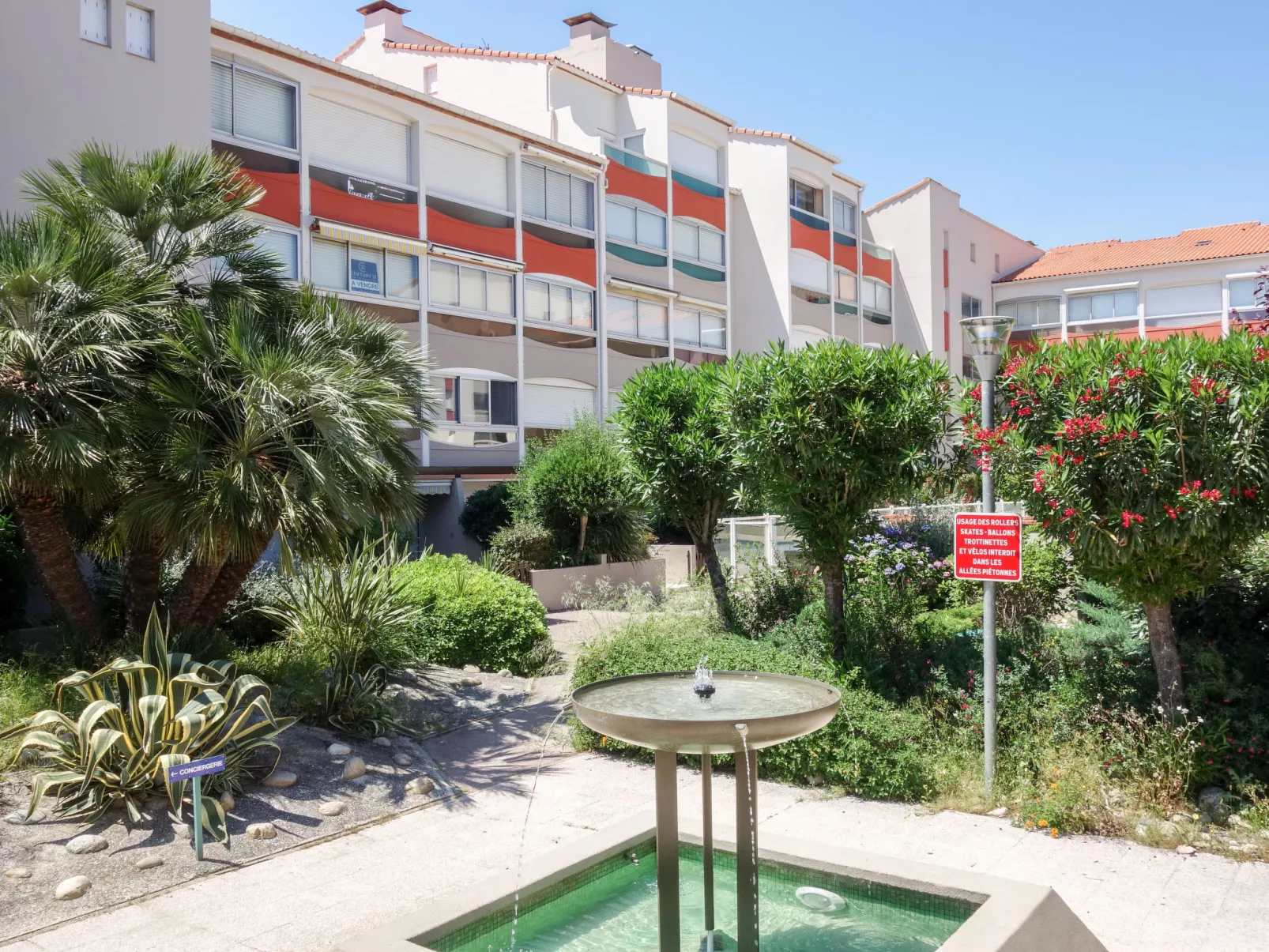Les Golfes Clairs-Dehors