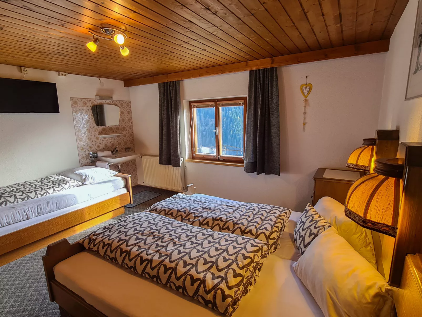 Alpenliebe-Inside