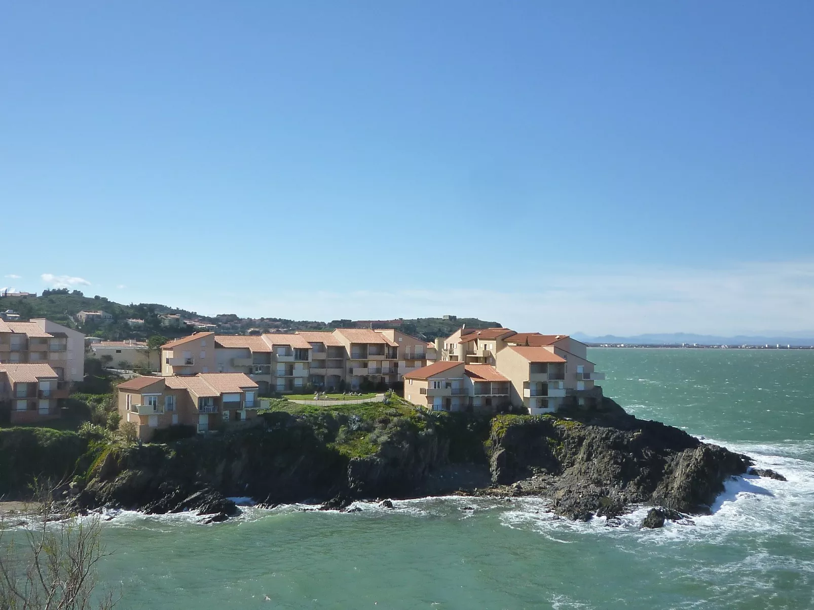 Les Roches Bleues-Outside