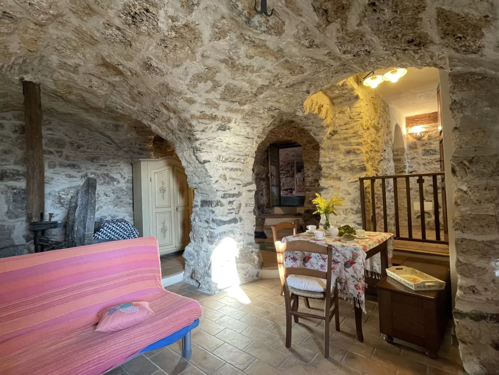 Il Mulino (VLO207)-Inside