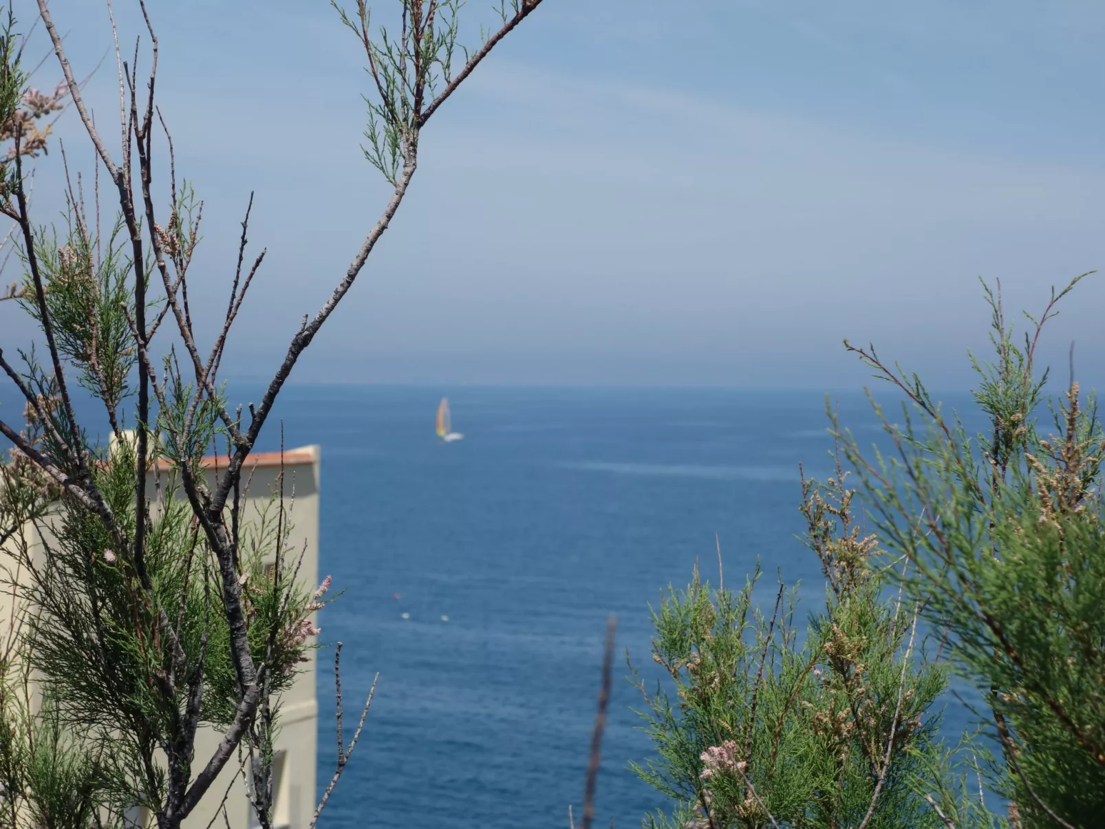 Les Roches Bleues-Outside