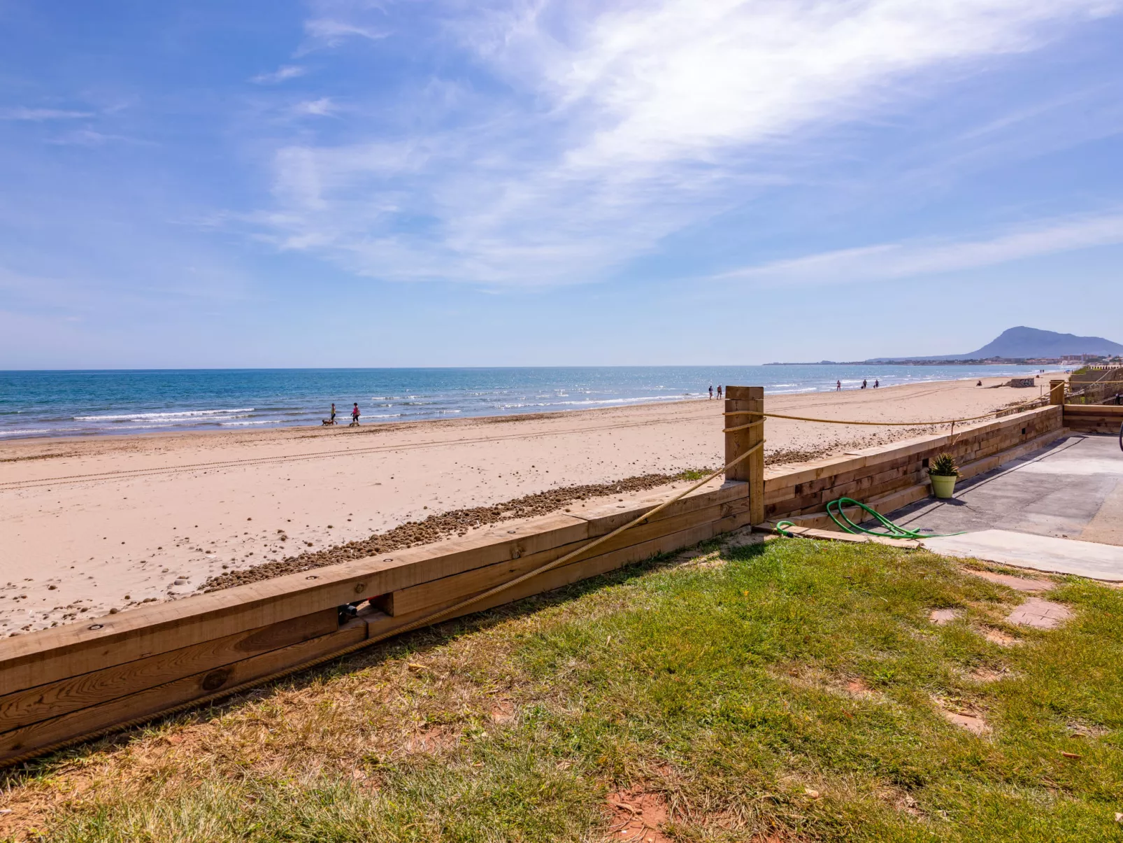 Nueva Playa-Outside