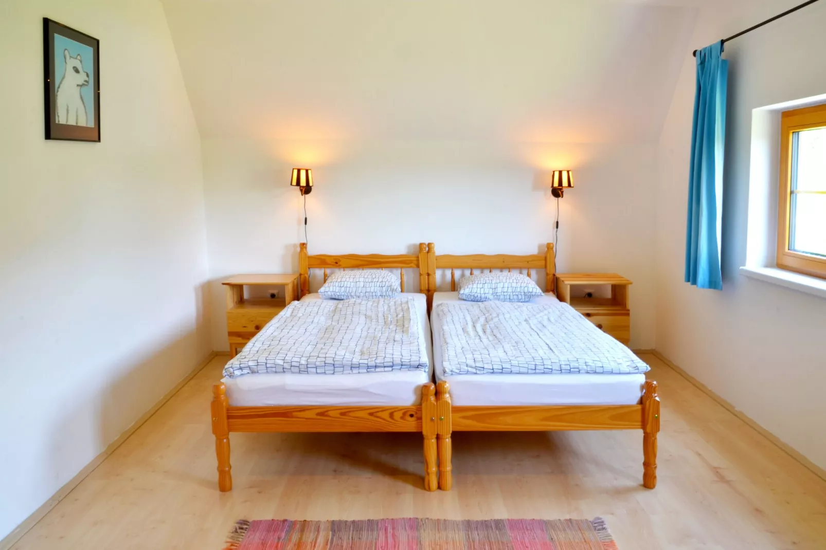 Dana-Bedroom