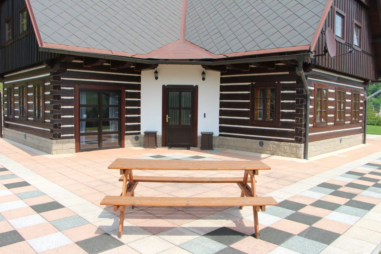 Dana-Terrace balcony