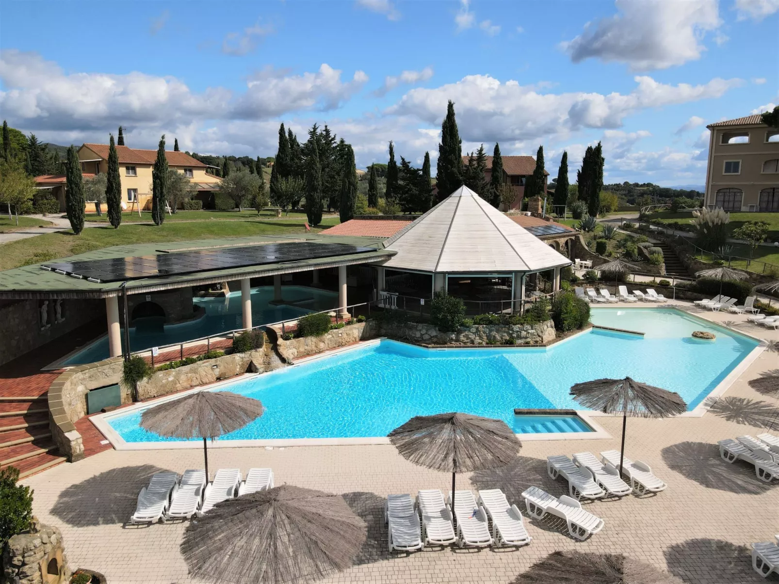 Il Felciaione-Outside