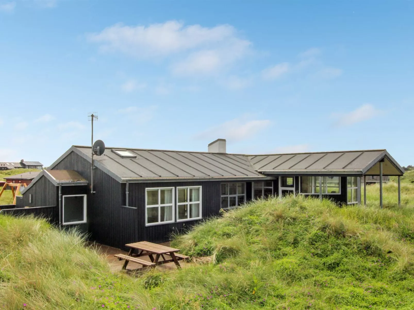 "Edwin" - 400m from the sea