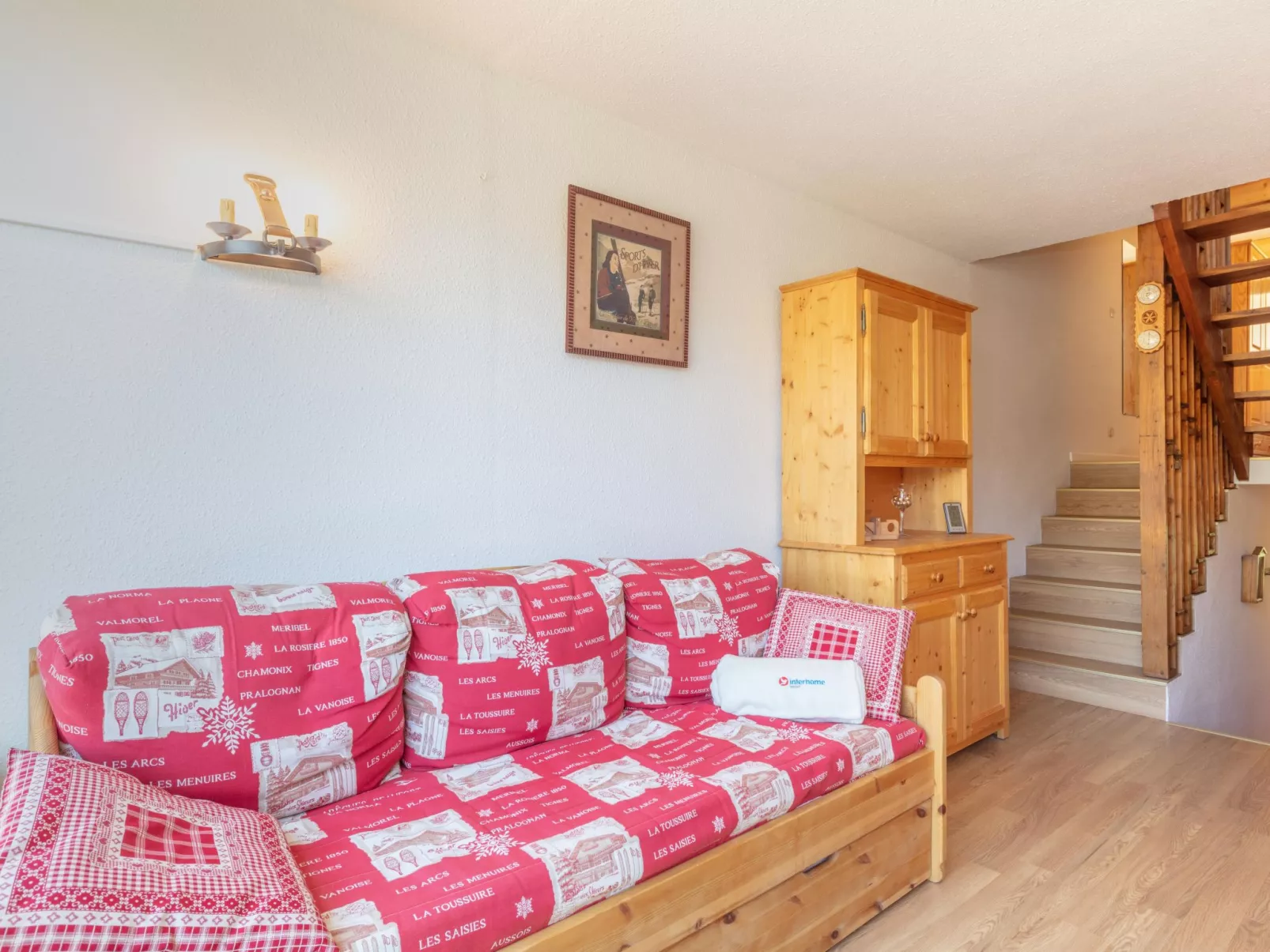 Brelin La Challe 832-Dedans