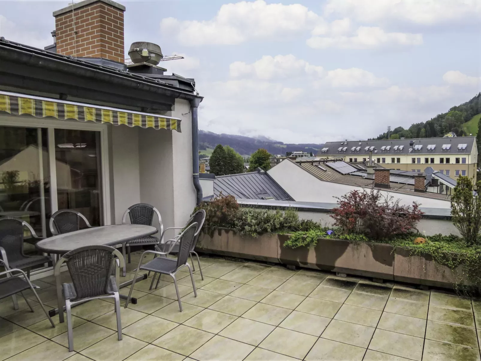 Penthouse 1-Dehors