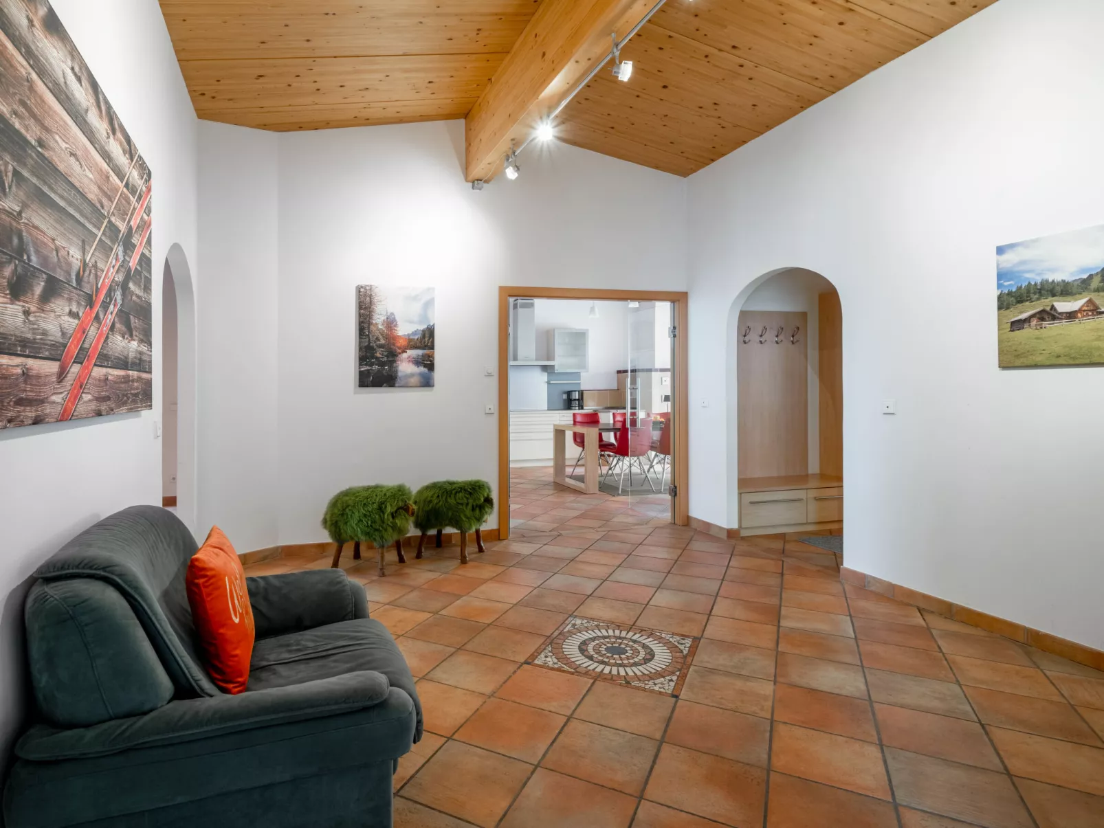 Penthouse 1-Dedans