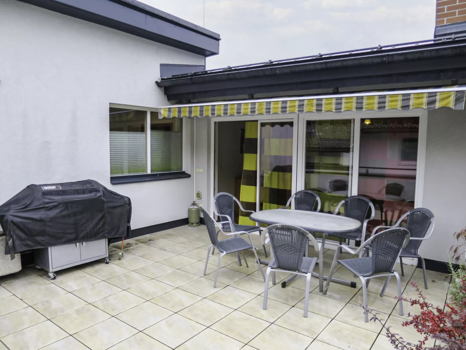 Penthouse 1-Dehors