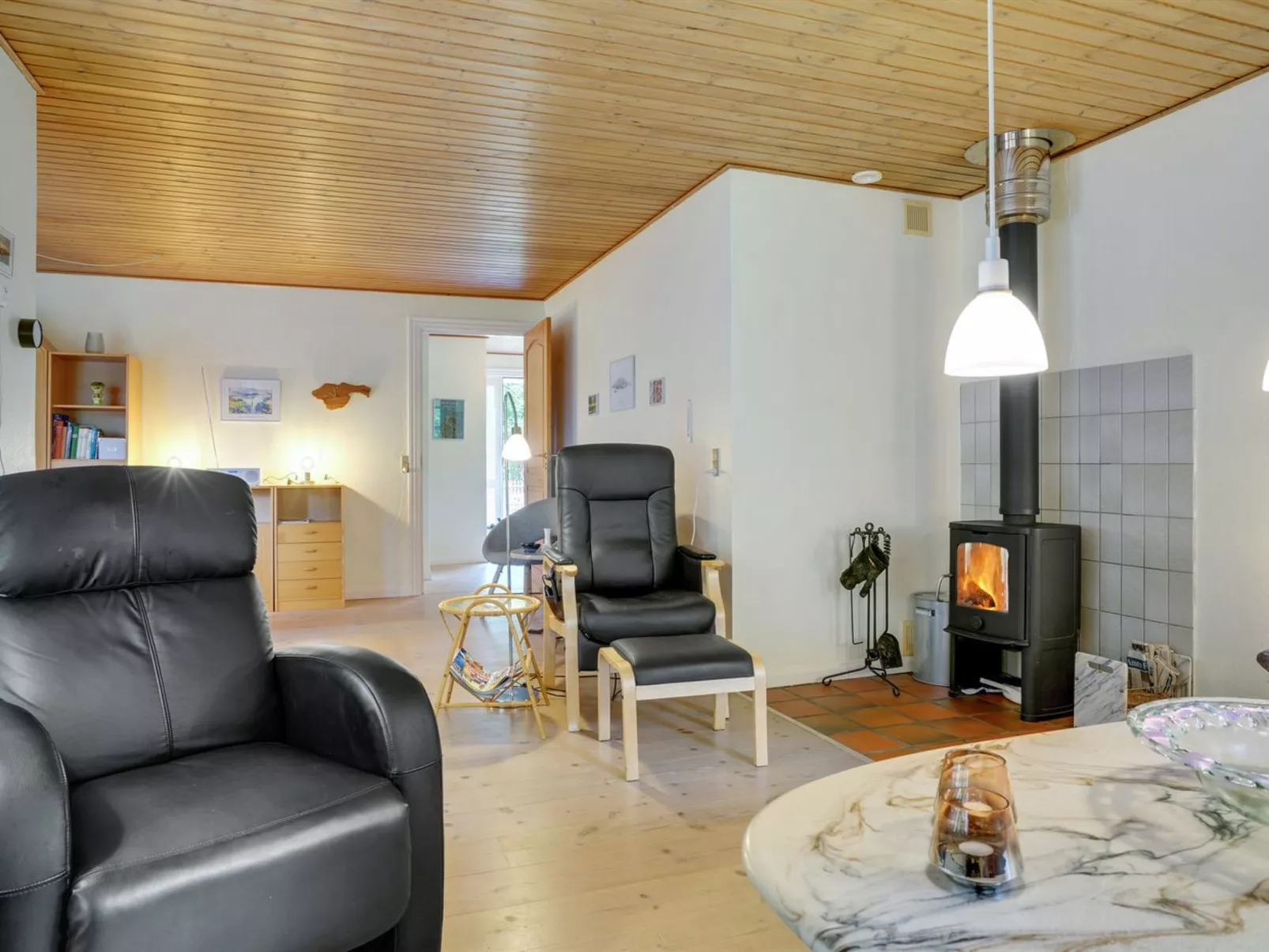 "Maksimilian" - 1.5km from the sea-Inside