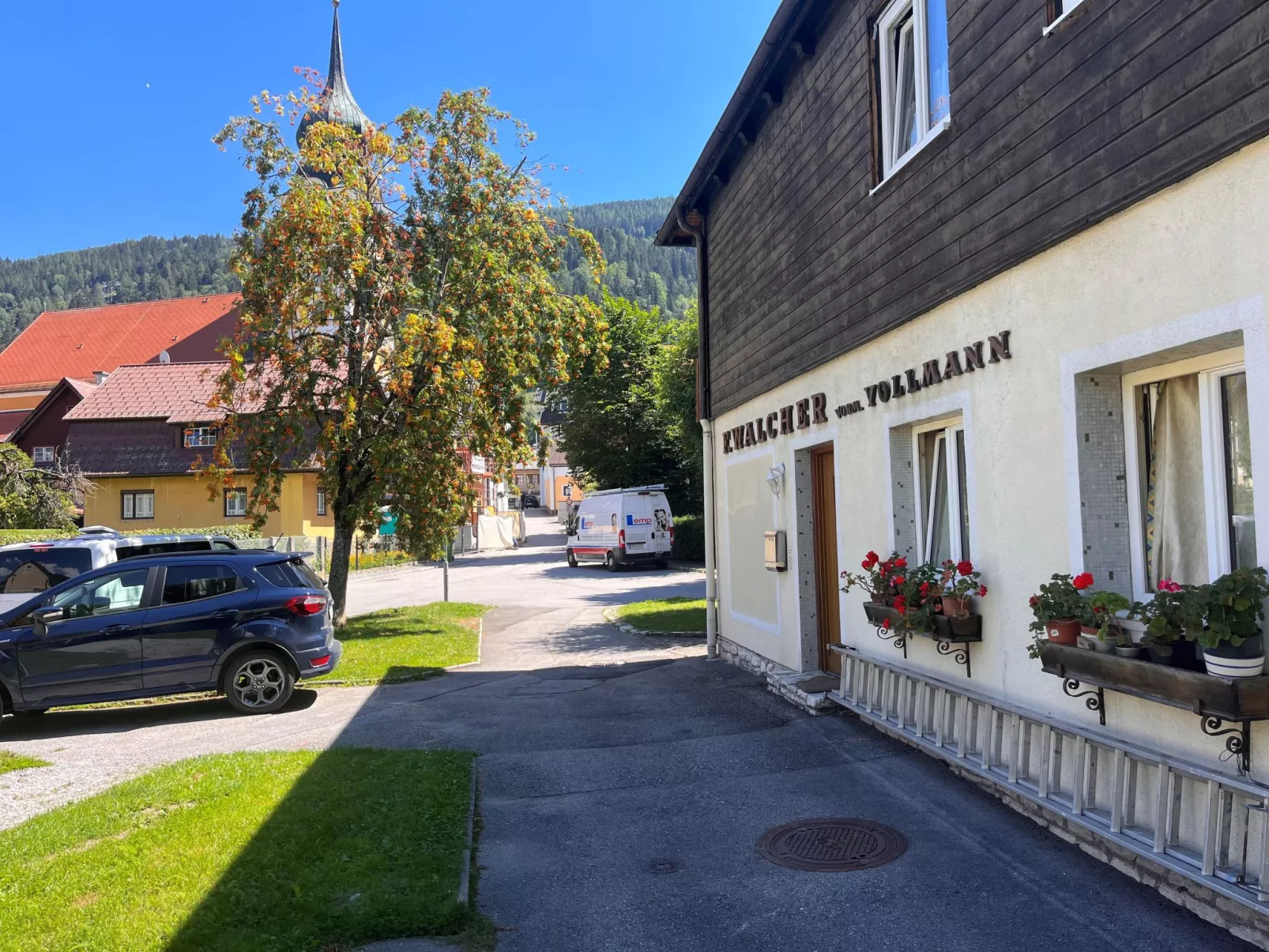 Dachsteingasse-Draußen