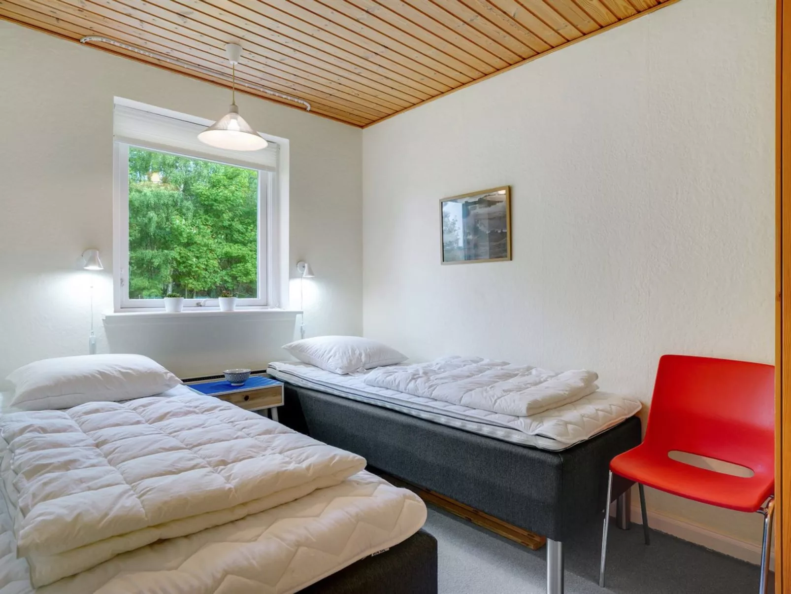 "Maksimilian" - 1.5km from the sea-Inside