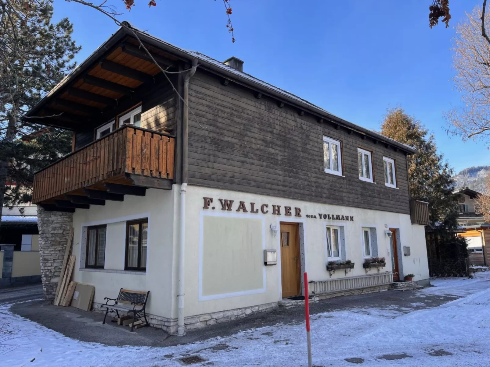 Dachsteingasse-Draußen