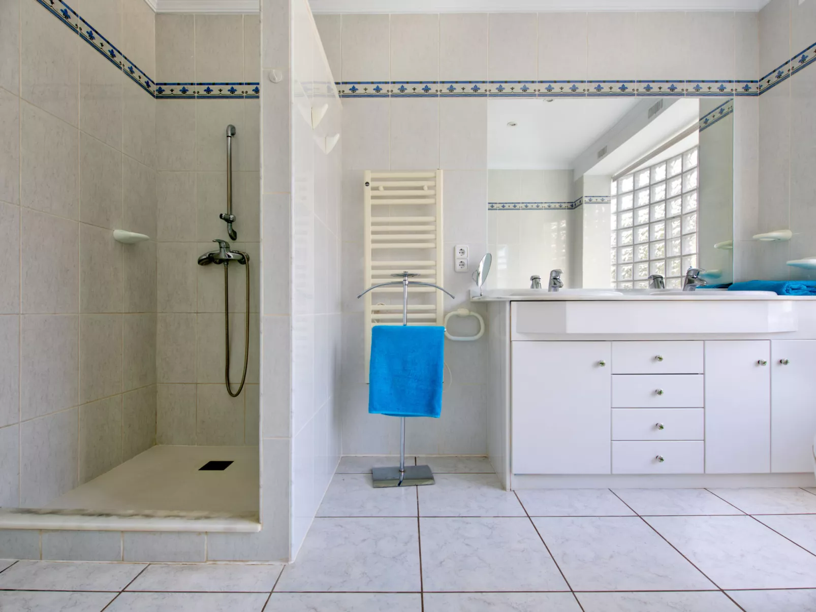 Villa Alta Vista-Inside