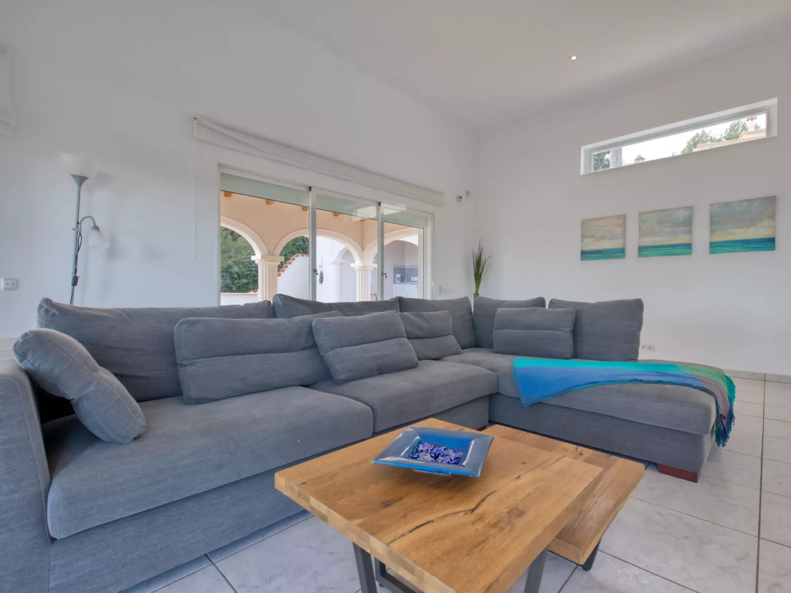 Villa Alta Vista-Inside