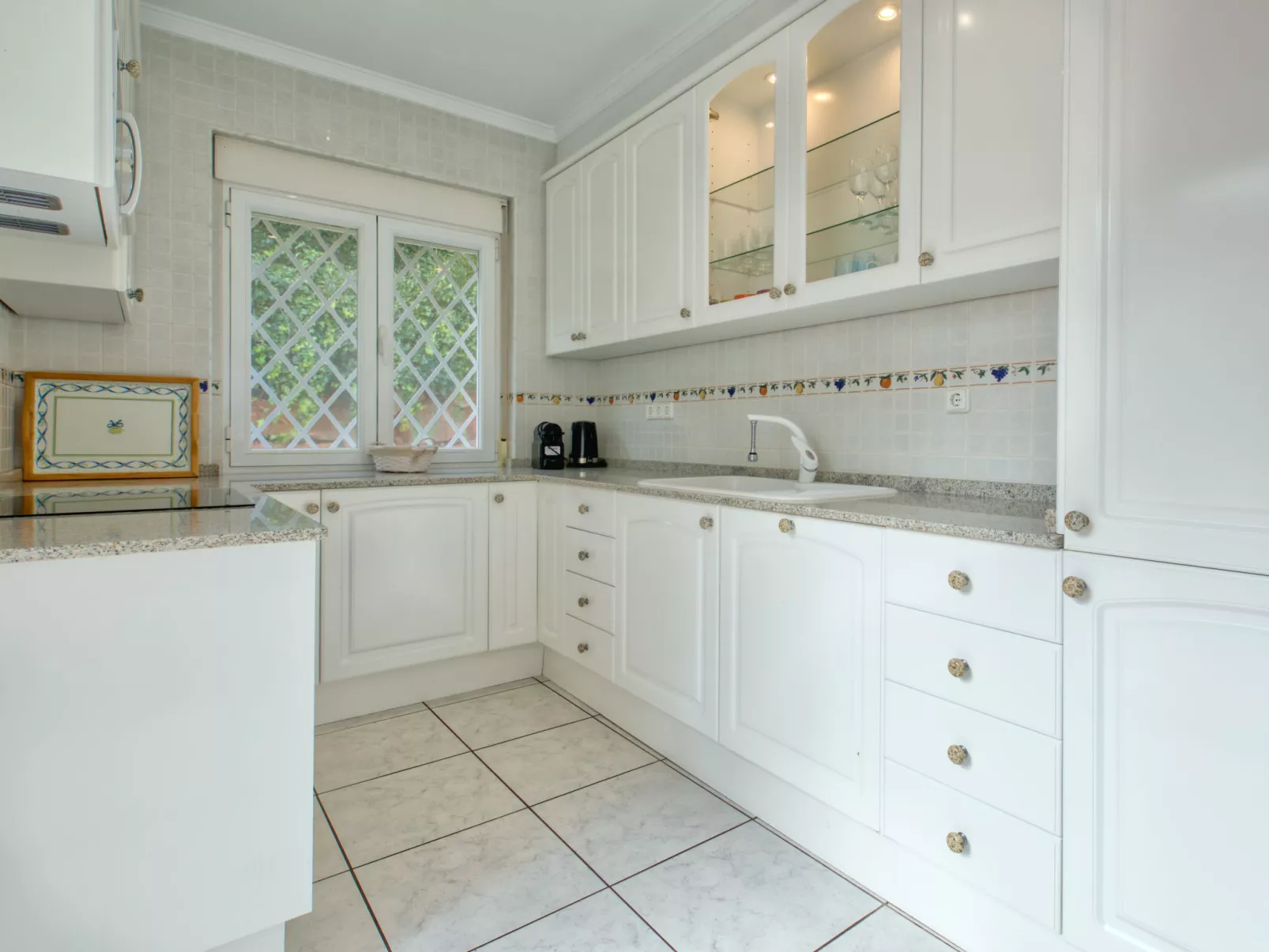 Villa Alta Vista-Inside