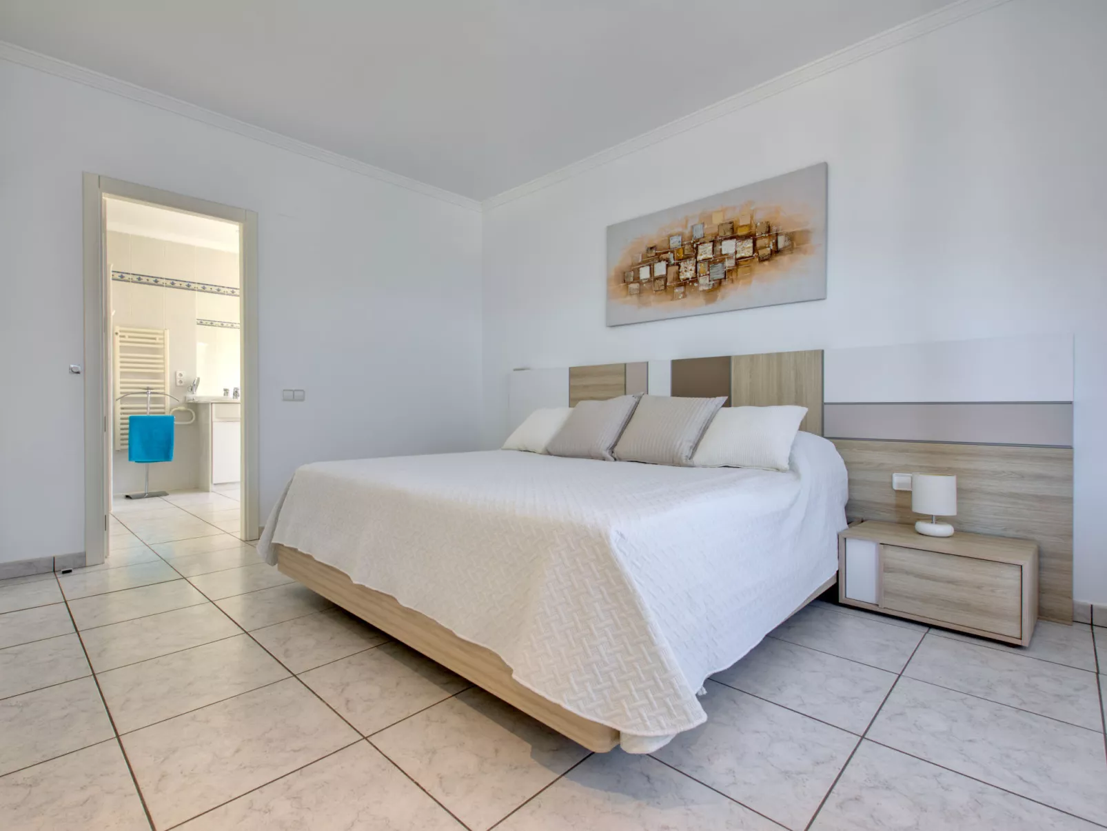 Villa Alta Vista-Inside