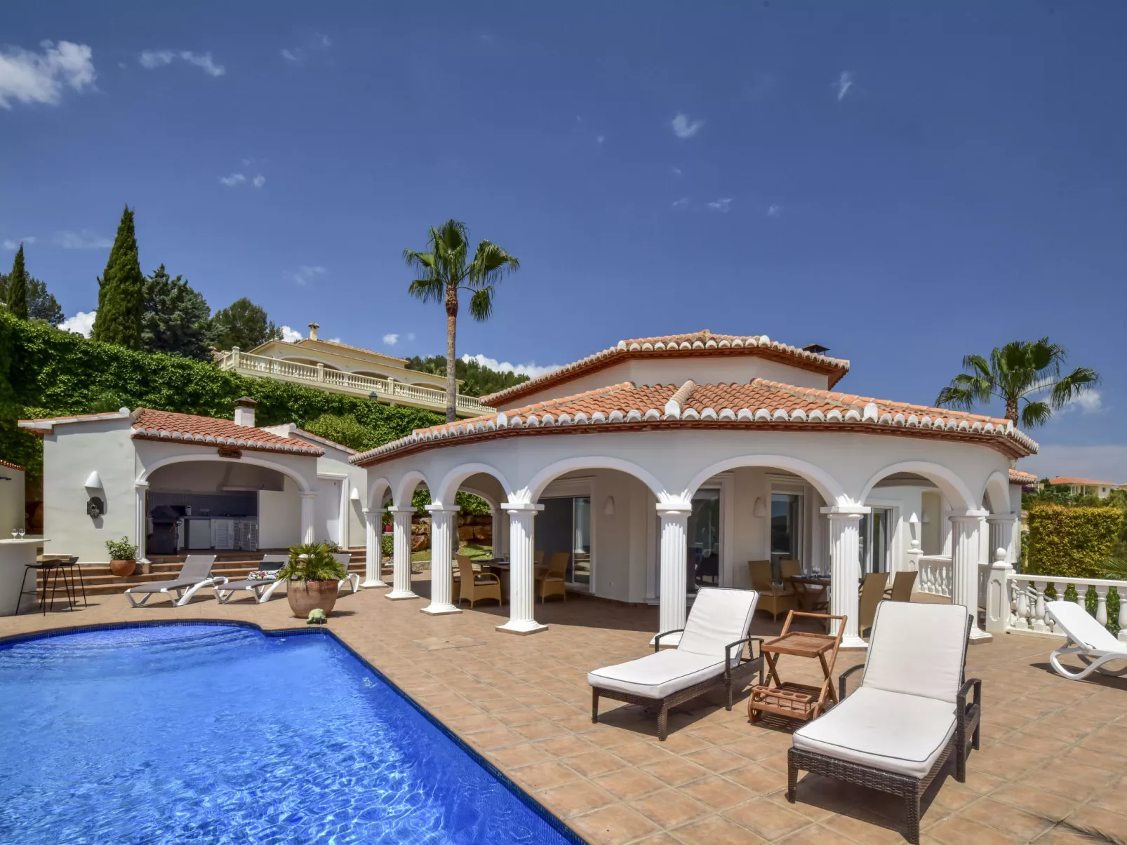 Villa Alta Vista-Outside