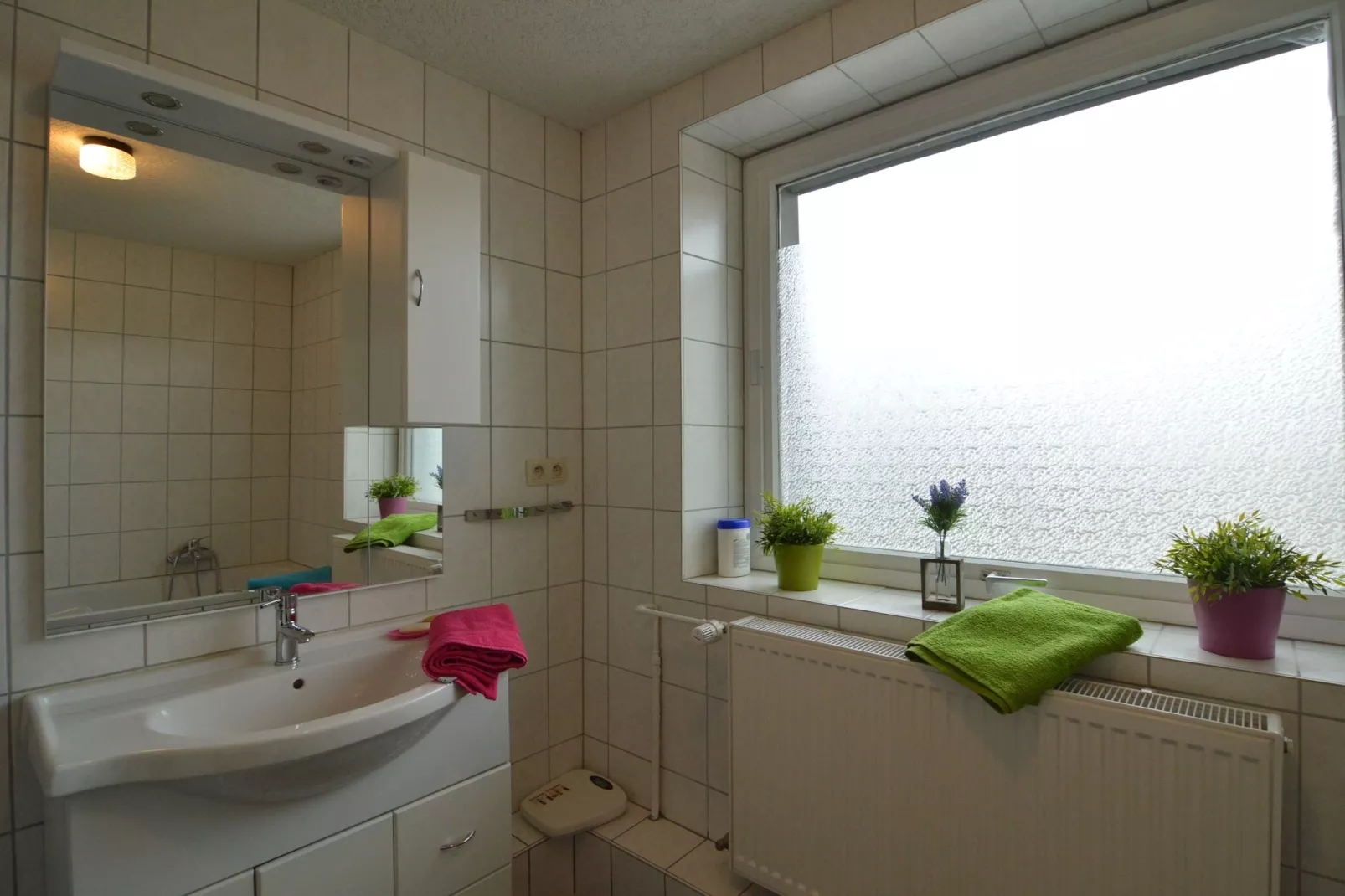 Canneberge-Badezimmer