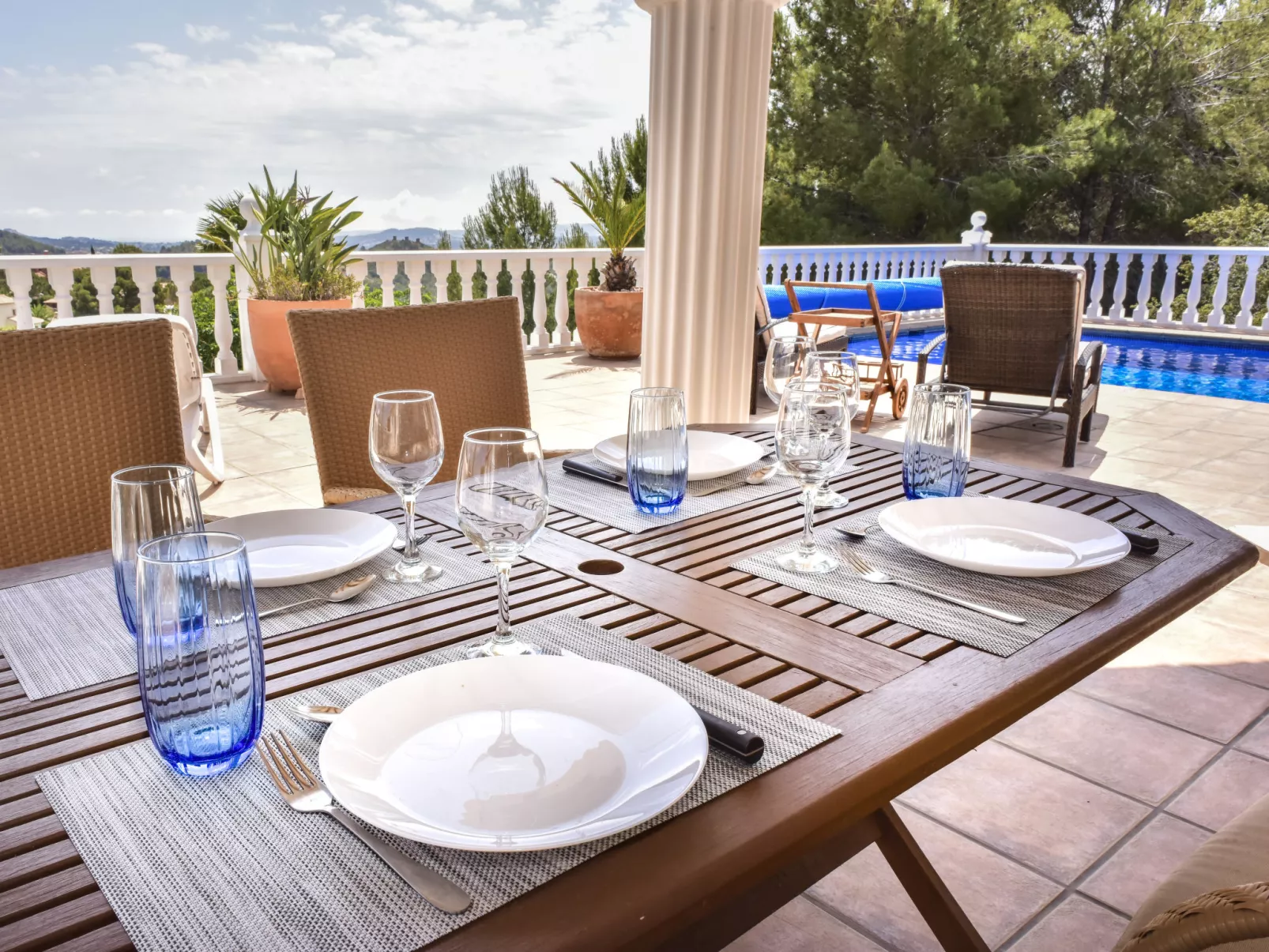 Villa Alta Vista-Outside