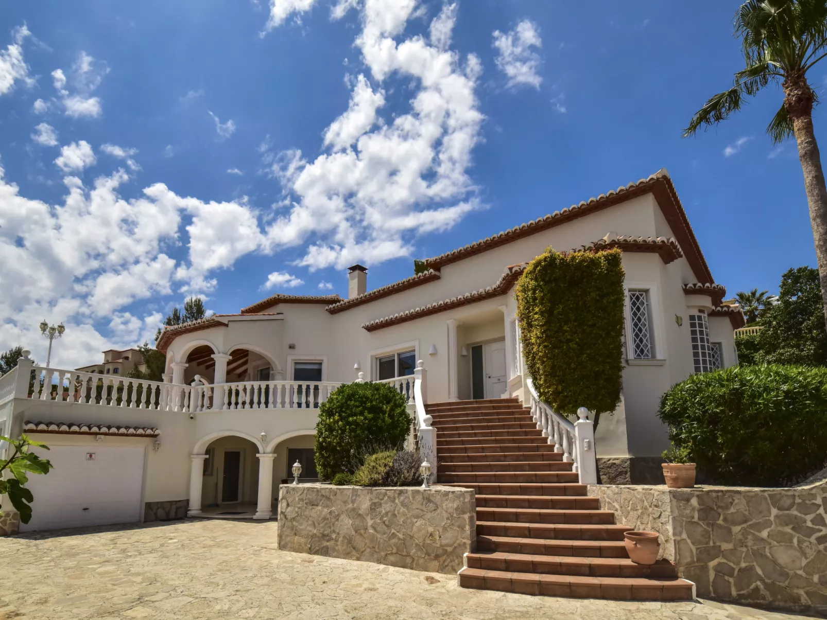 Villa Alta Vista-Outside