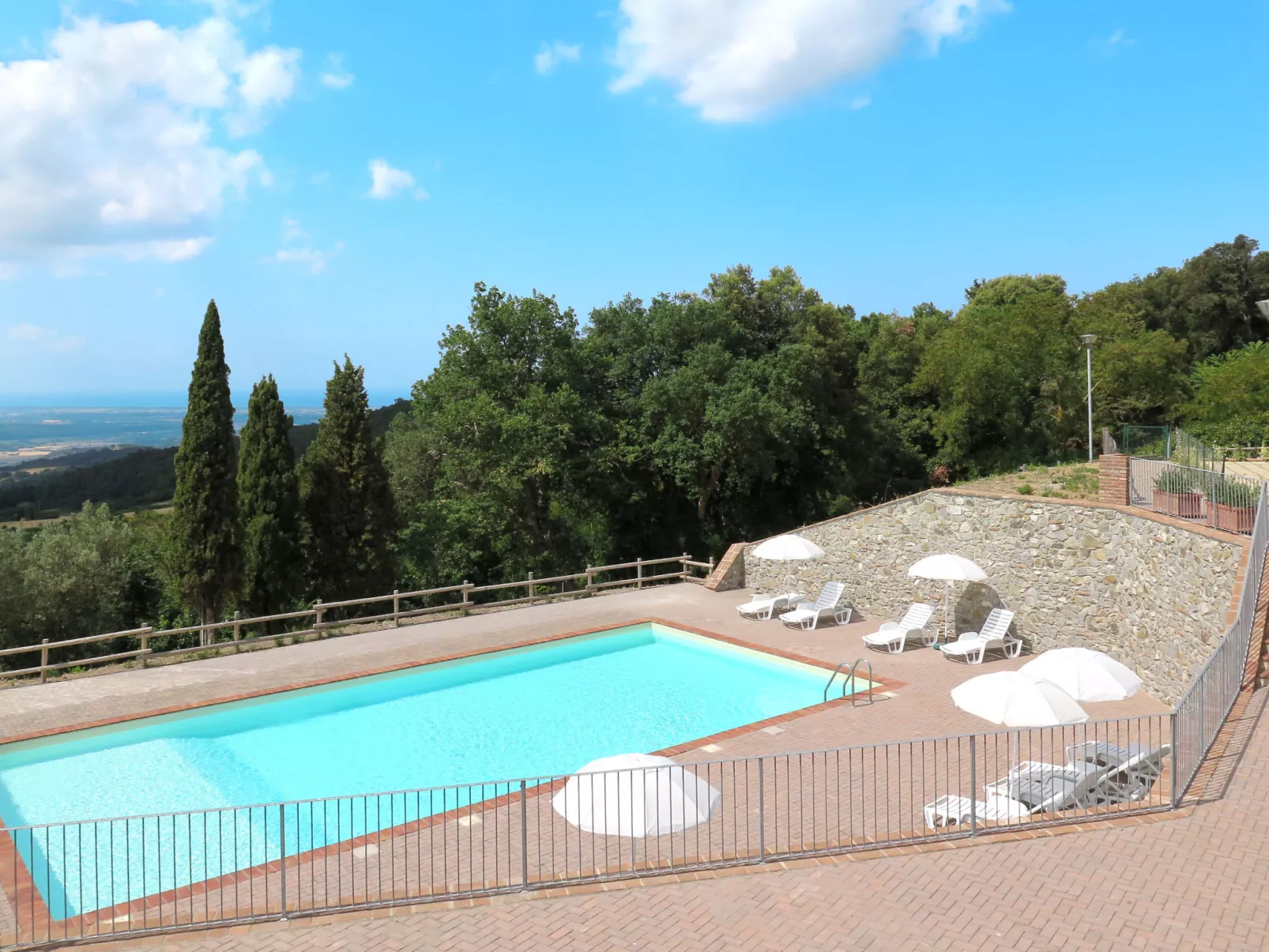 Poggio di Nocola-Draußen